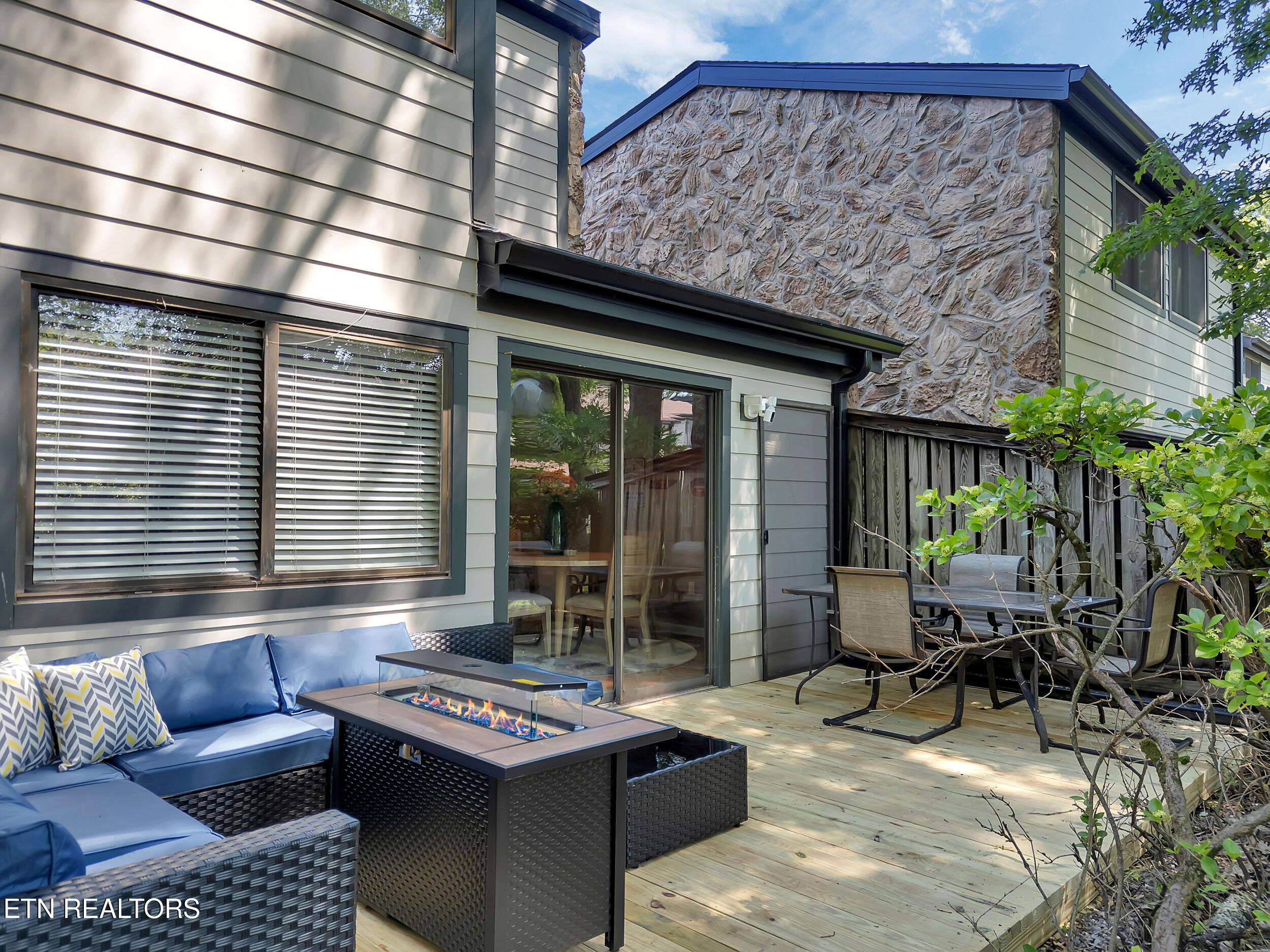 1916 Cherokee Bluff Drive Knoxville TN 37920