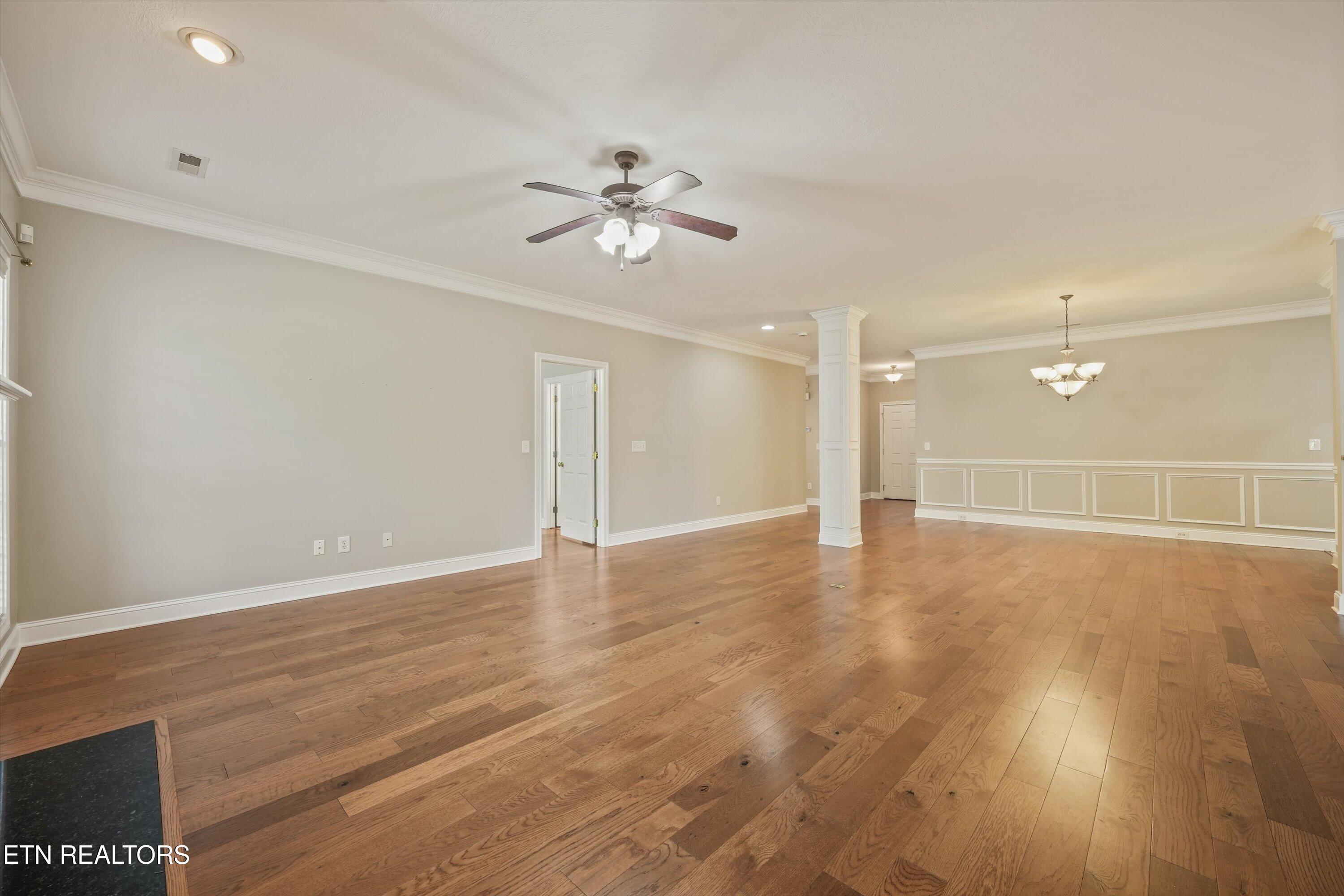 411 Woodlawn Gardens Way Knoxville TN 37920