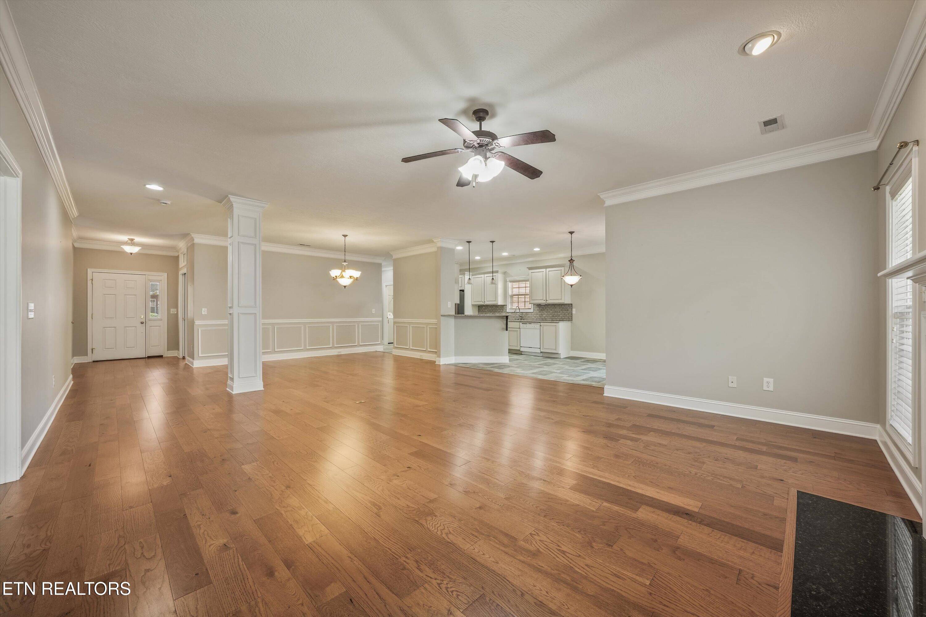 411 Woodlawn Gardens Way Knoxville TN 37920
