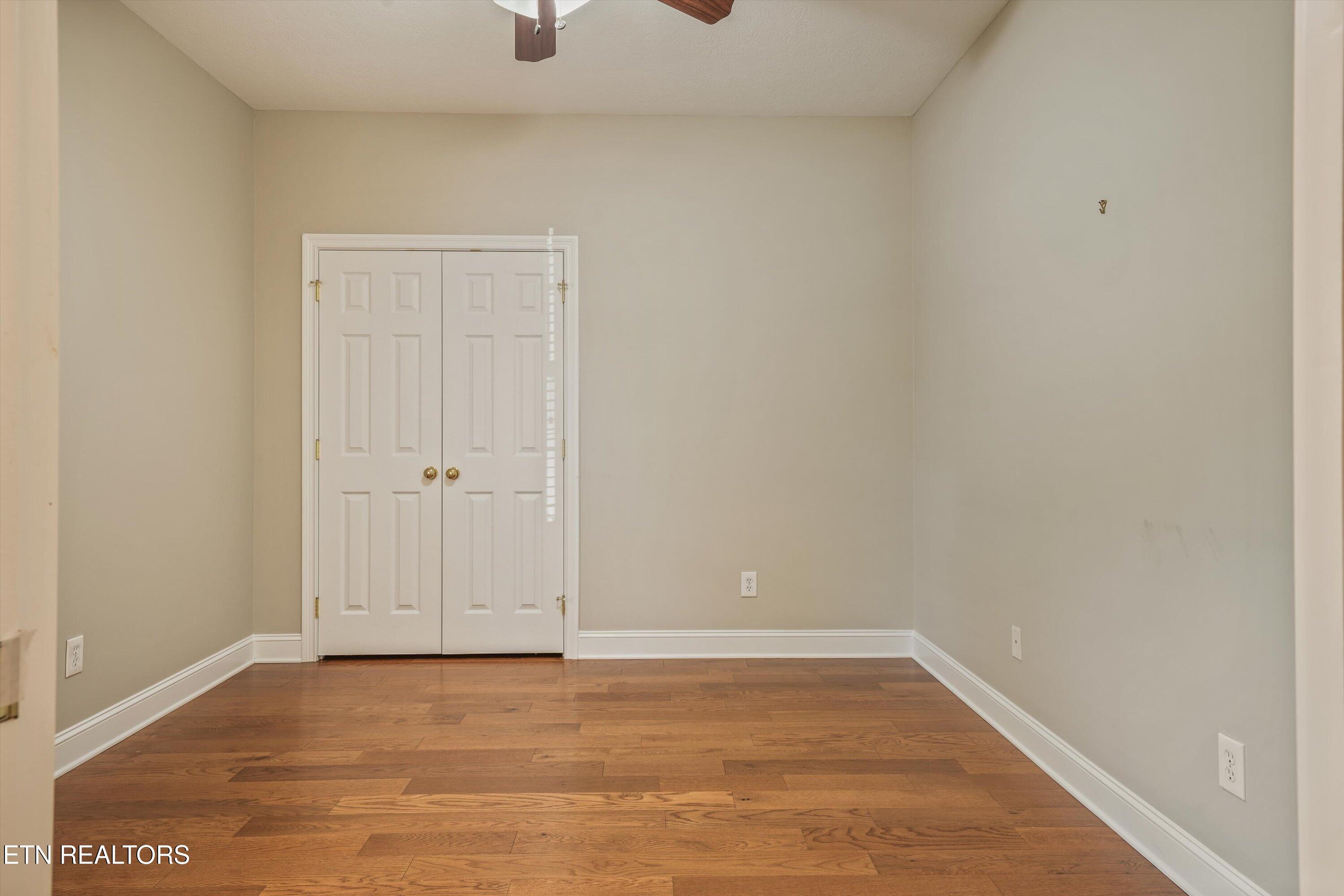 411 Woodlawn Gardens Way Knoxville TN 37920