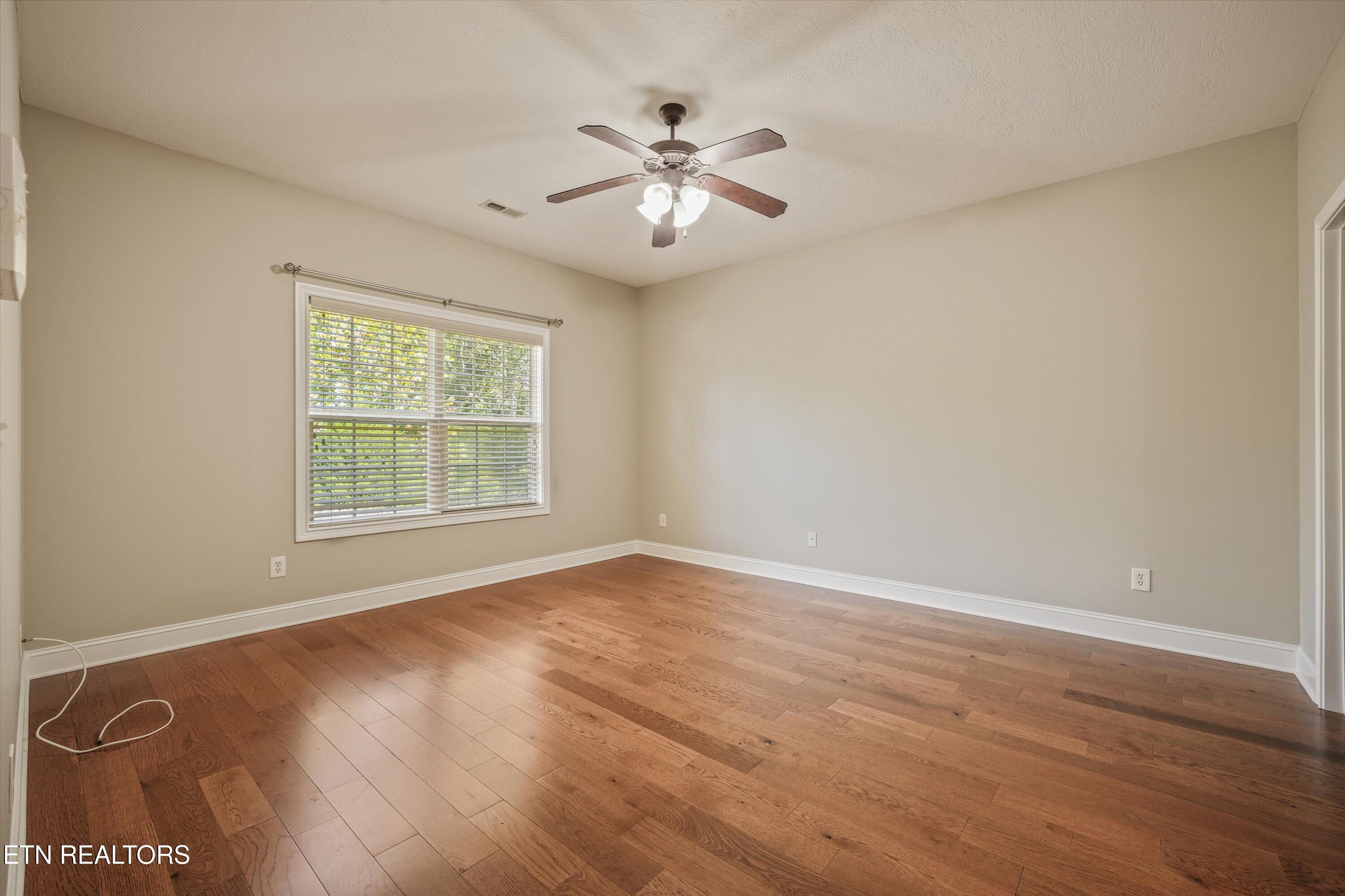 411 Woodlawn Gardens Way Knoxville TN 37920