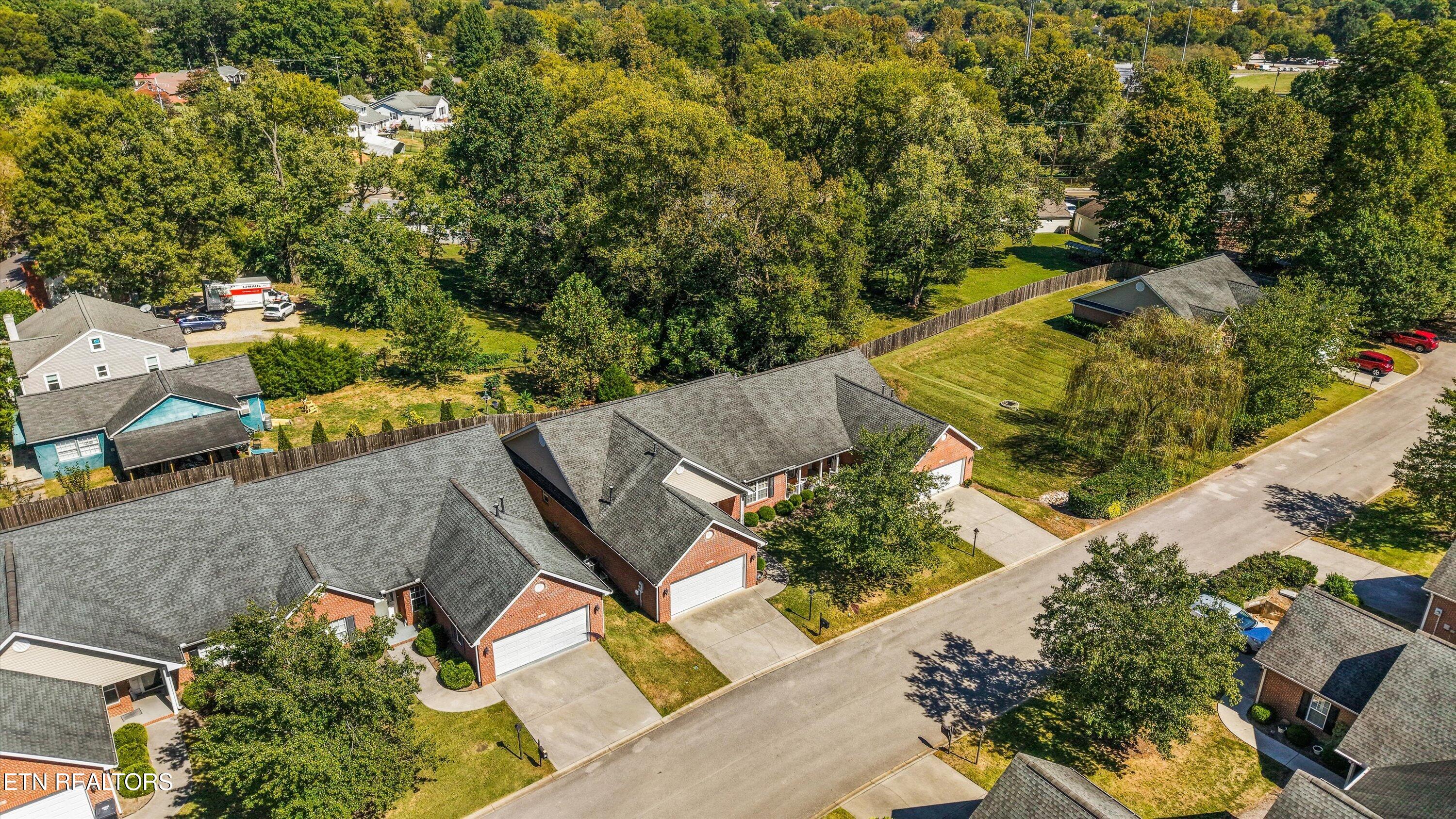 411 Woodlawn Gardens Way Knoxville TN 37920