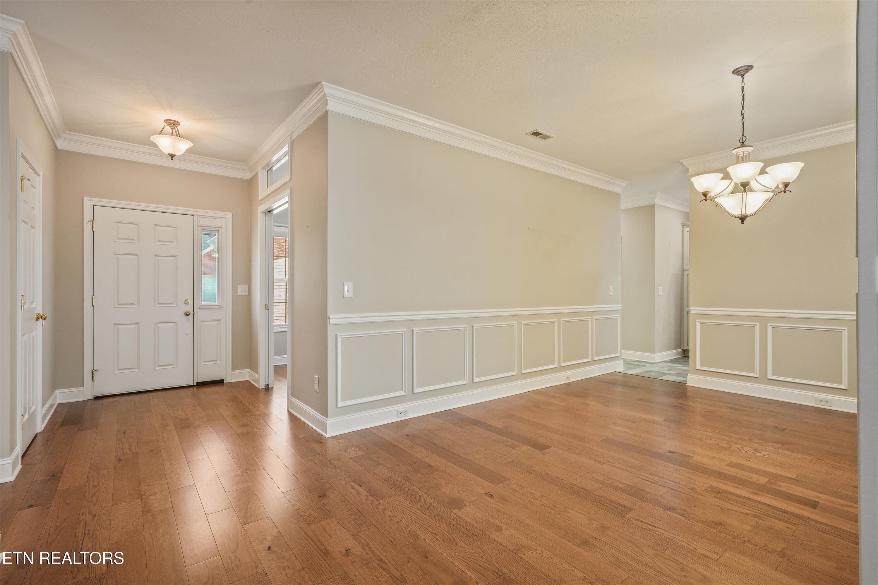 411 Woodlawn Gardens Way Knoxville TN 37920