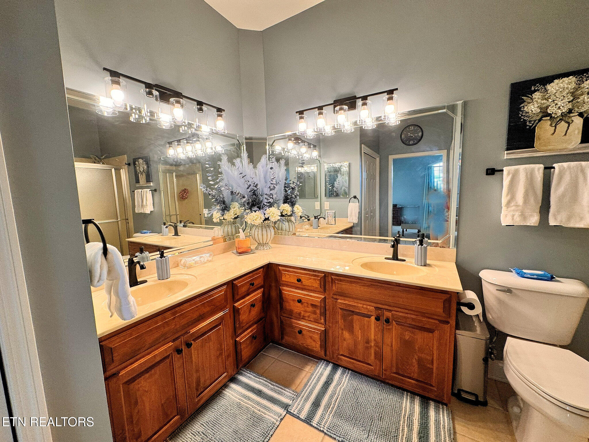 535 Rarity Bay Parkway Vonore TN 37885