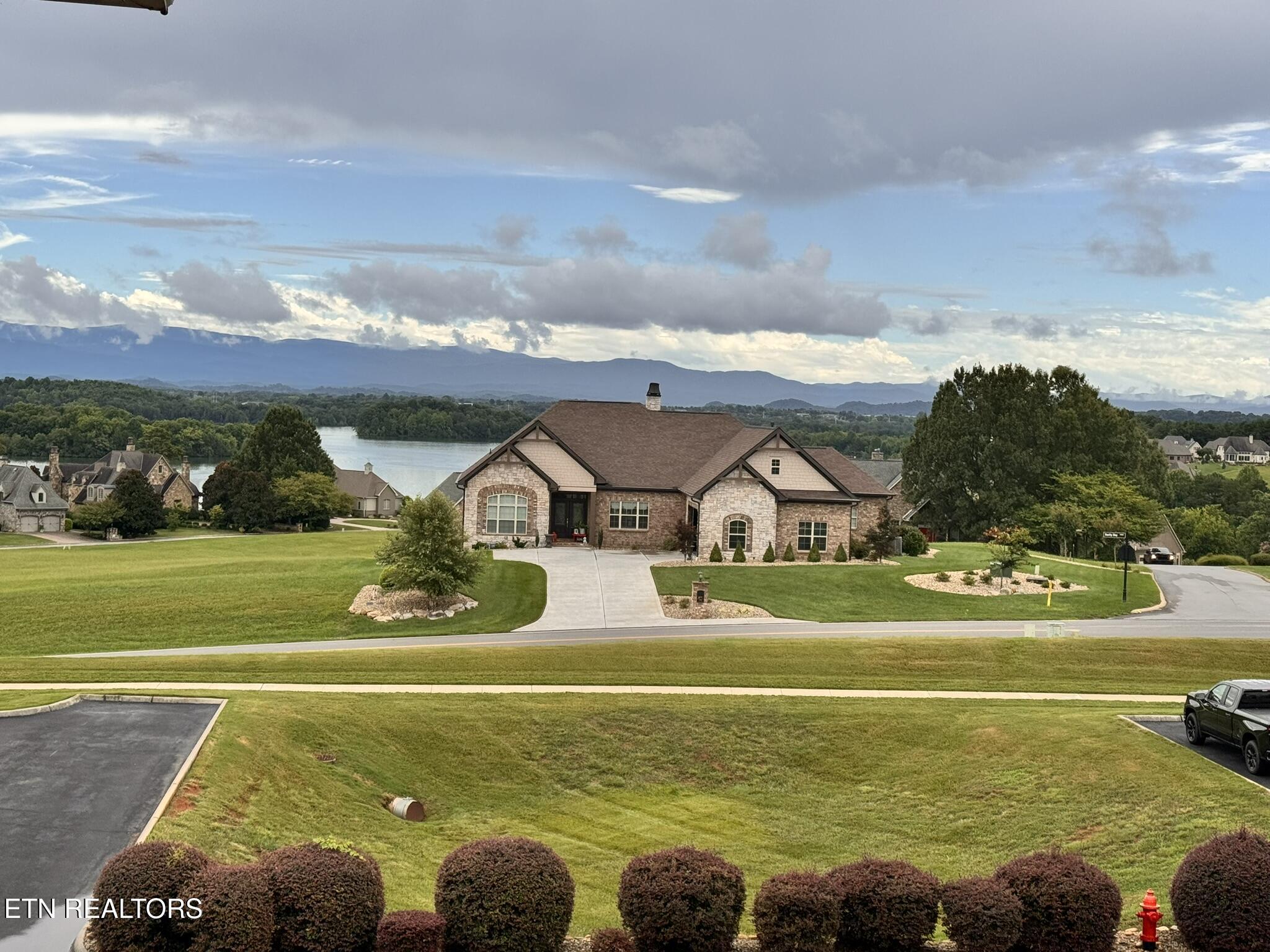 535 Rarity Bay Parkway Vonore TN 37885