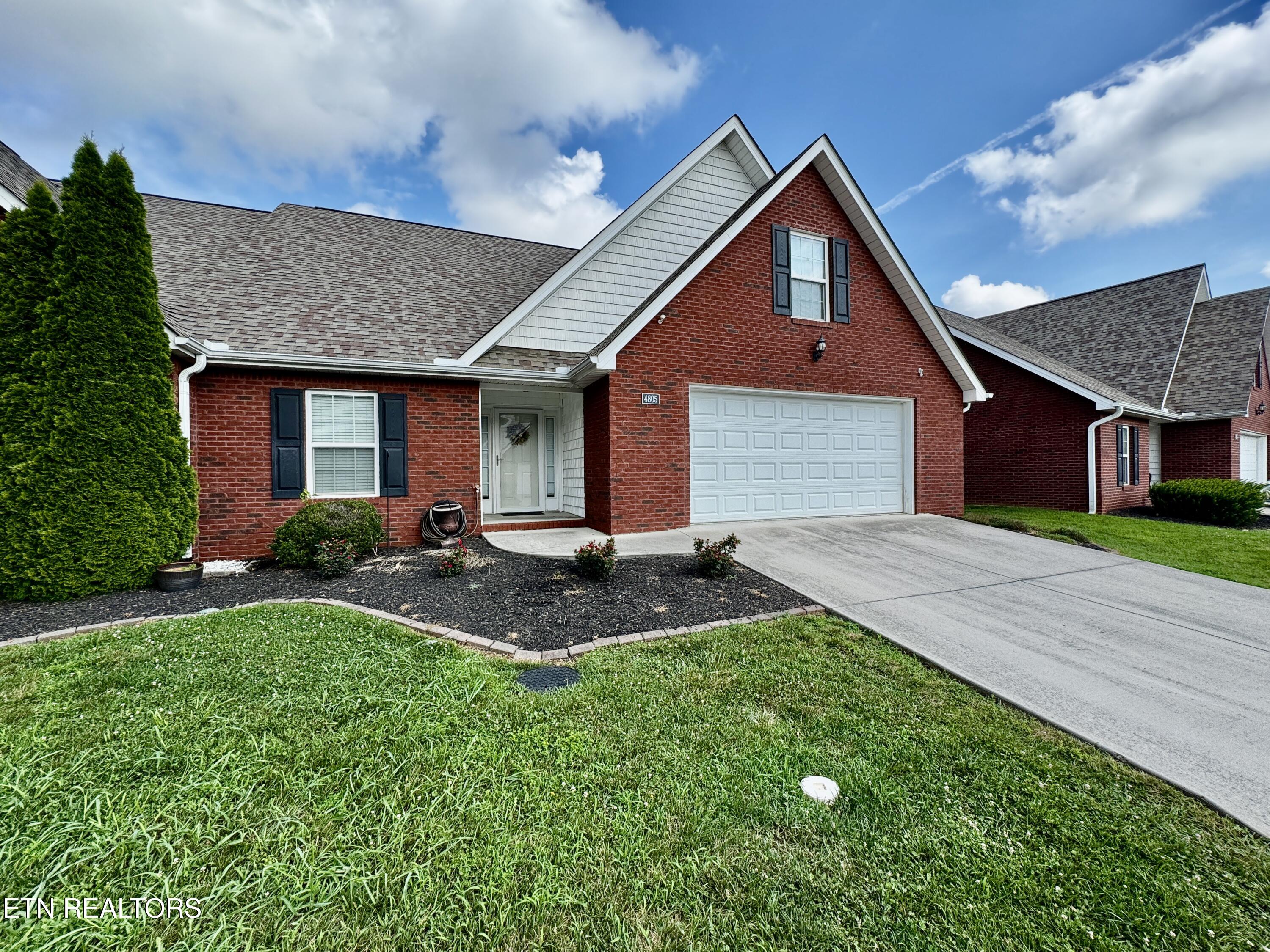4805 Spring Garden Way Knoxville TN 37918