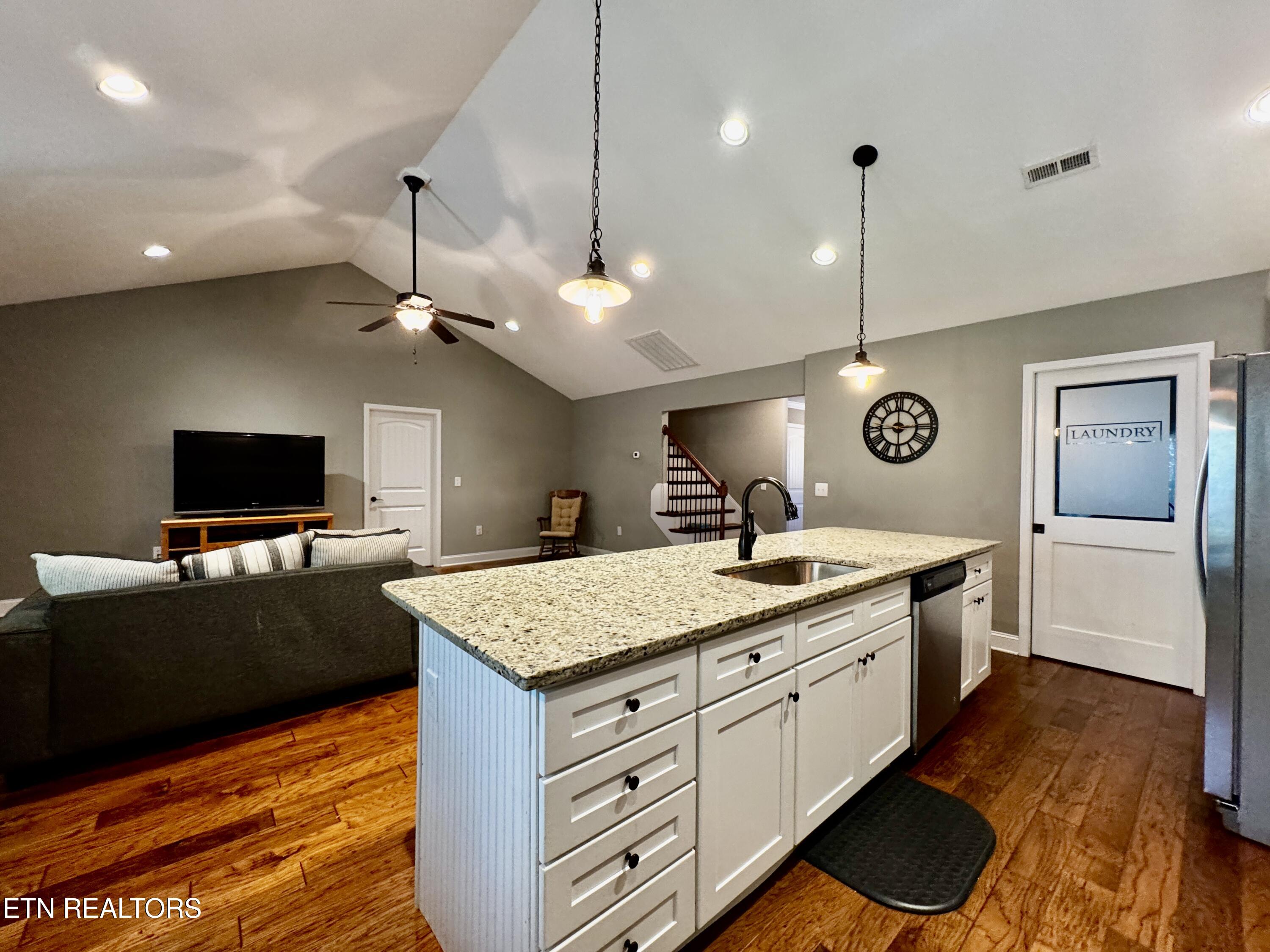 4805 Spring Garden Way Knoxville TN 37918