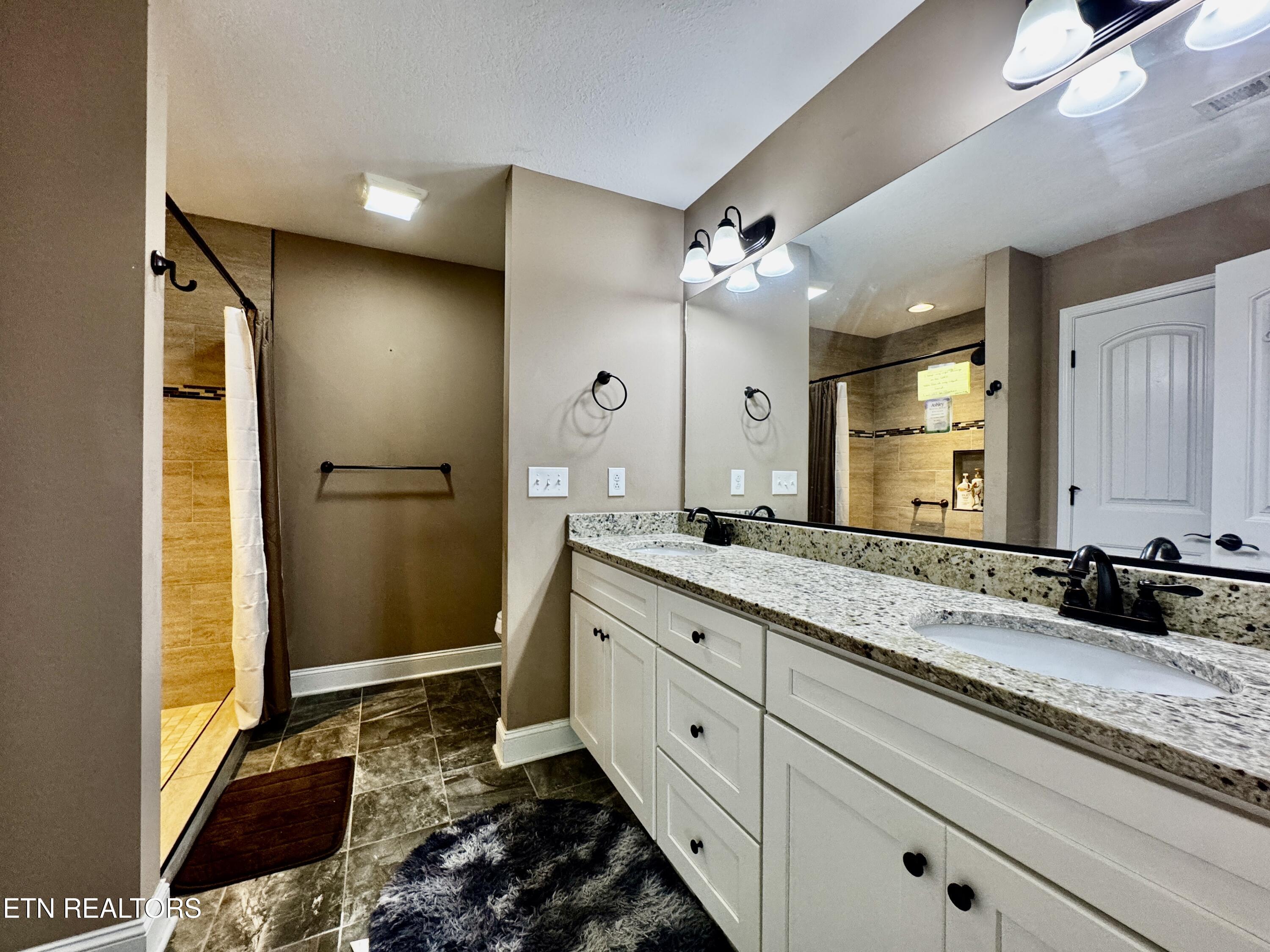 4805 Spring Garden Way Knoxville TN 37918