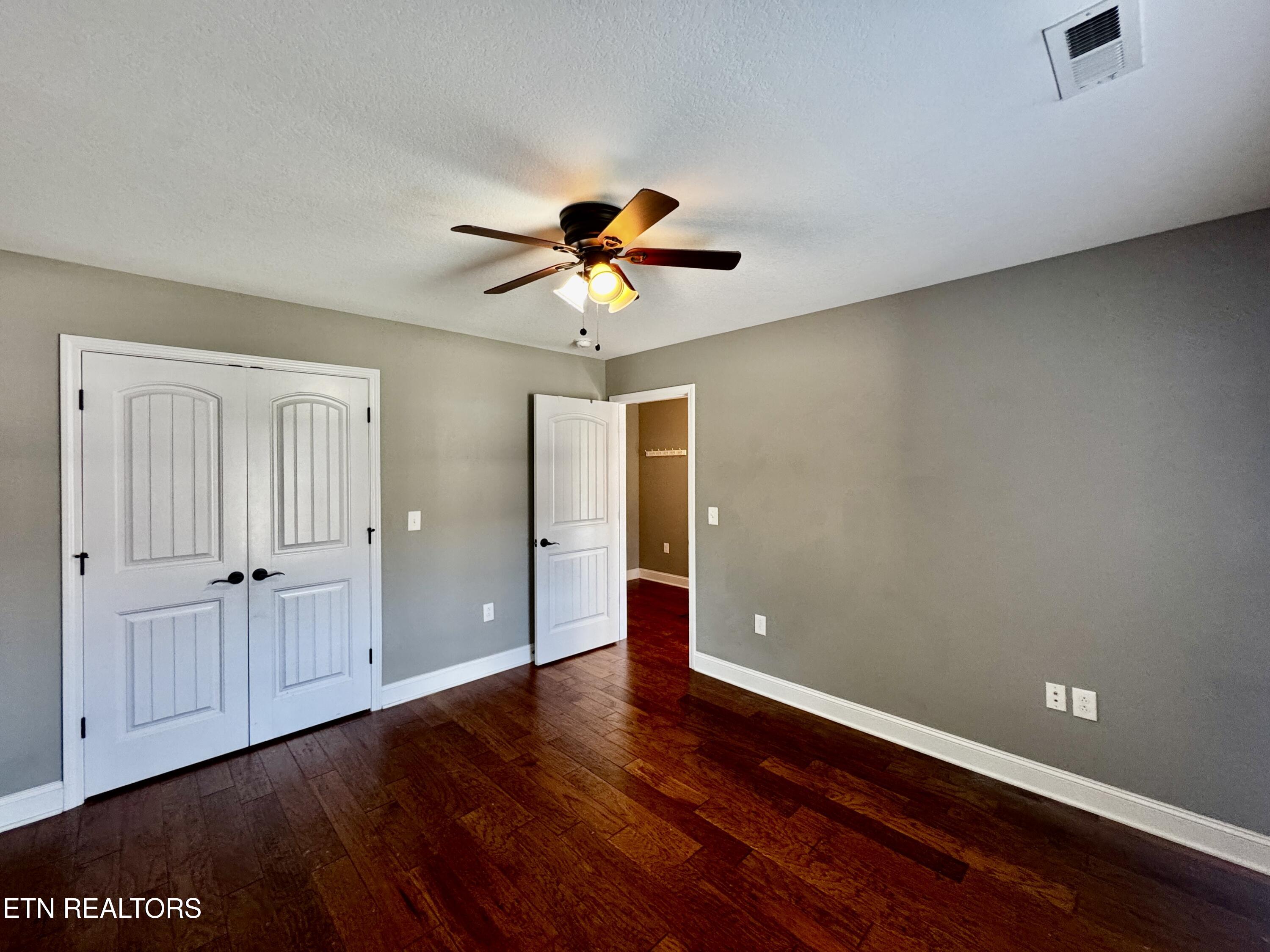 4805 Spring Garden Way Knoxville TN 37918