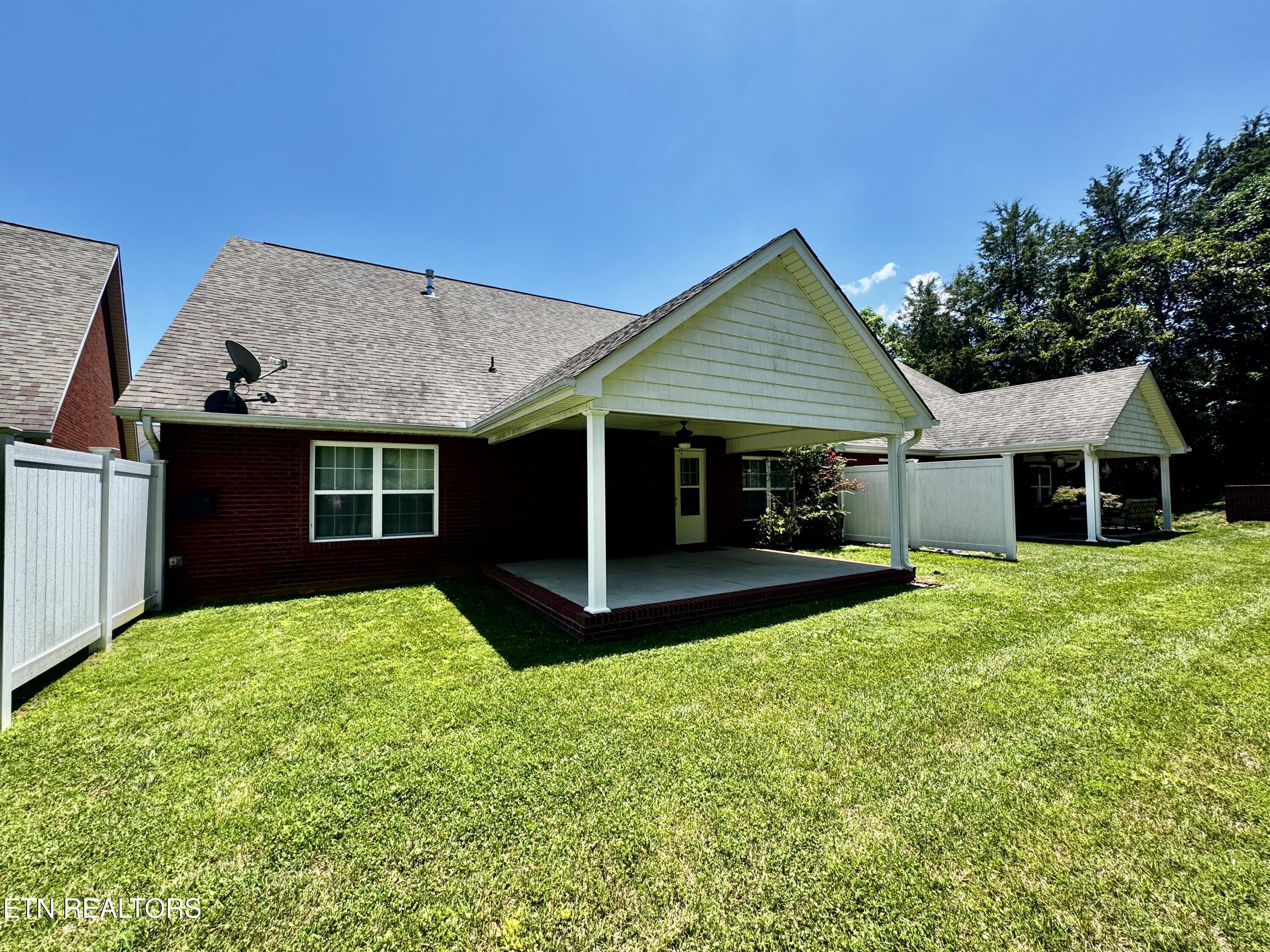 4805 Spring Garden Way Knoxville TN 37918