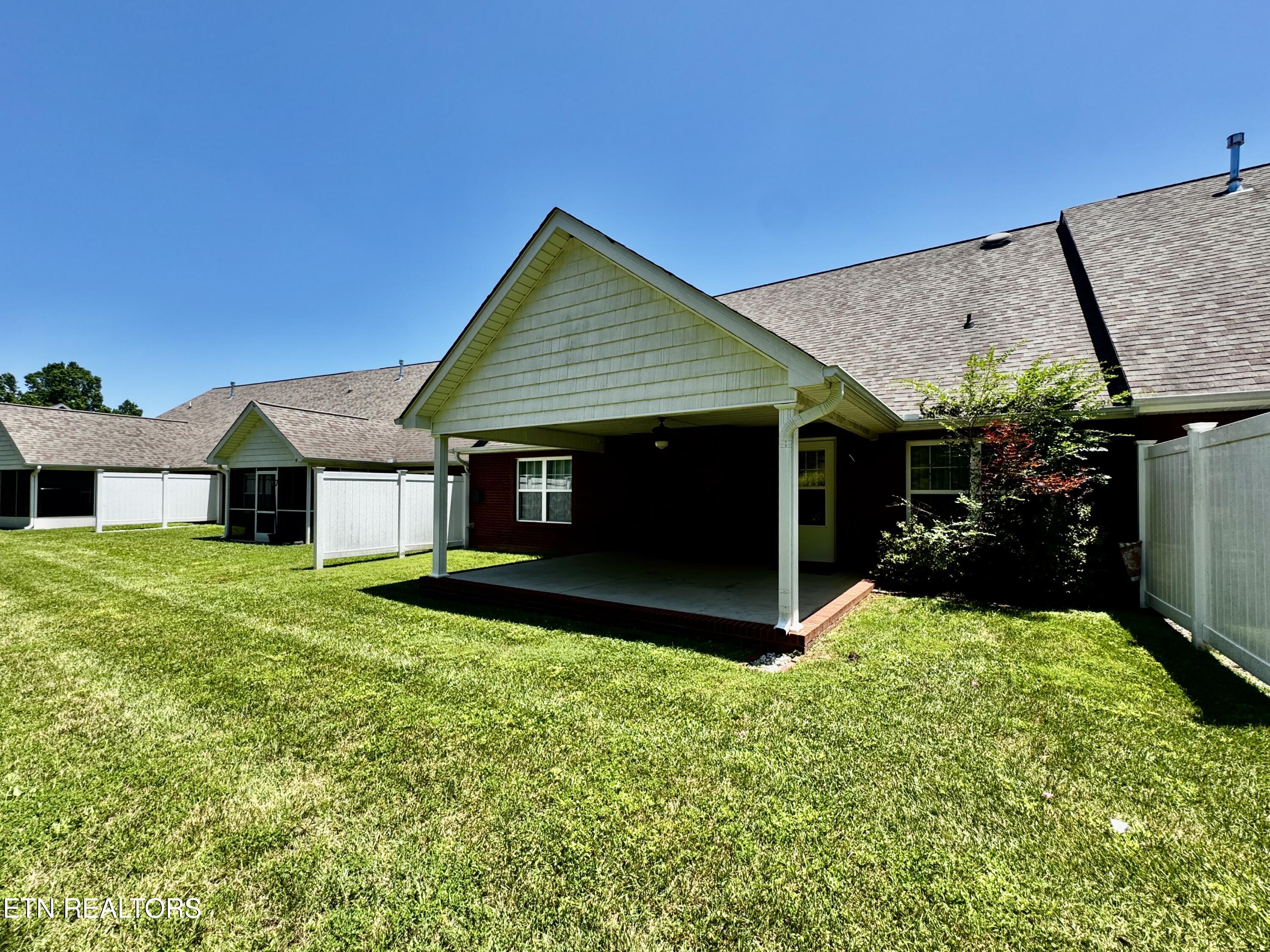 4805 Spring Garden Way Knoxville TN 37918