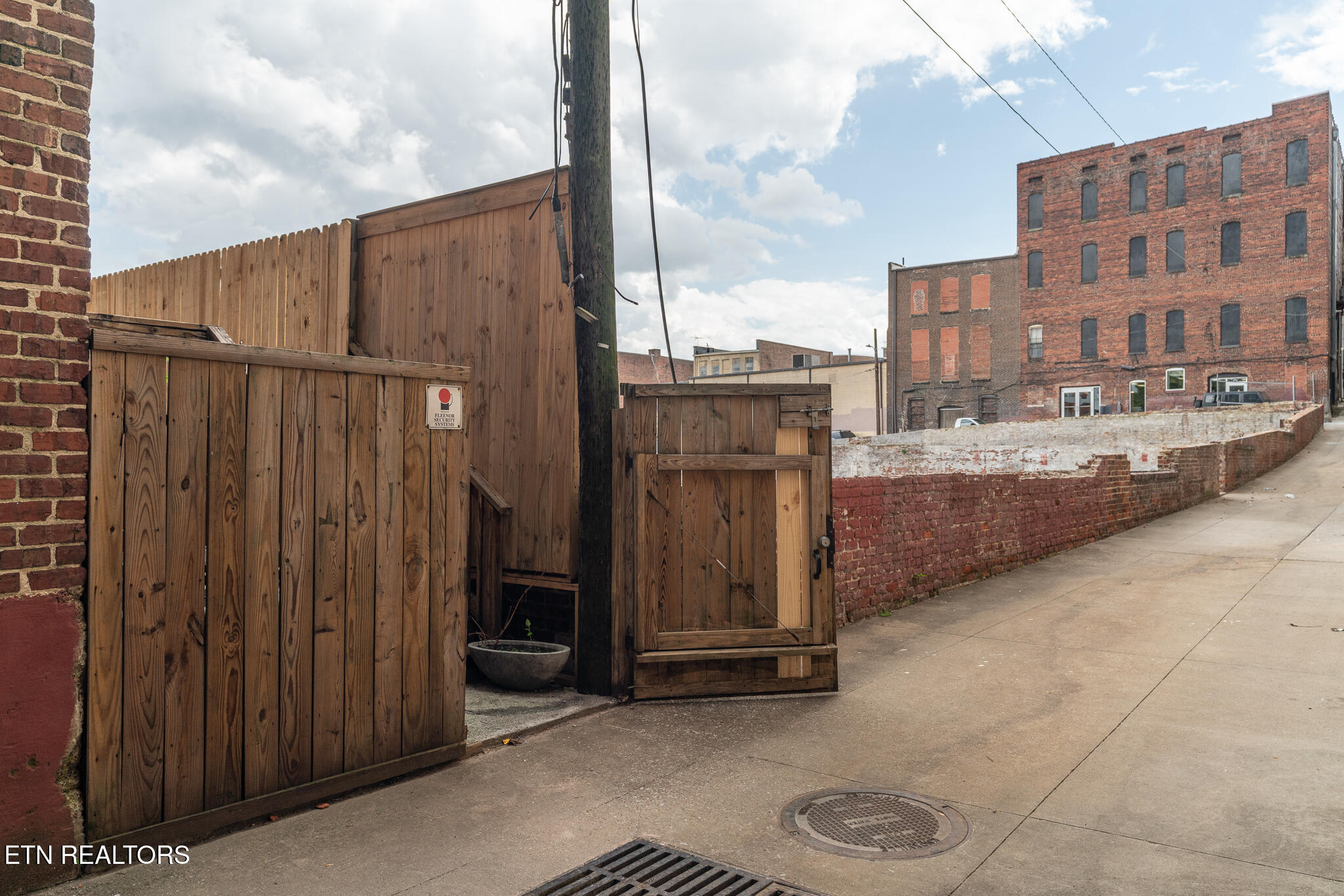 240 W Jackson Avenue Knoxville TN 37902