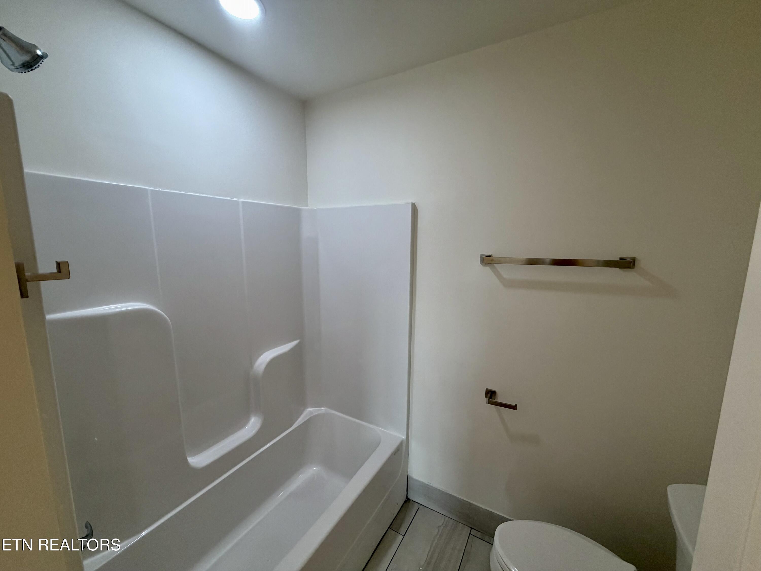 129 Sugarfoot Way Pigeon Forge TN 37863