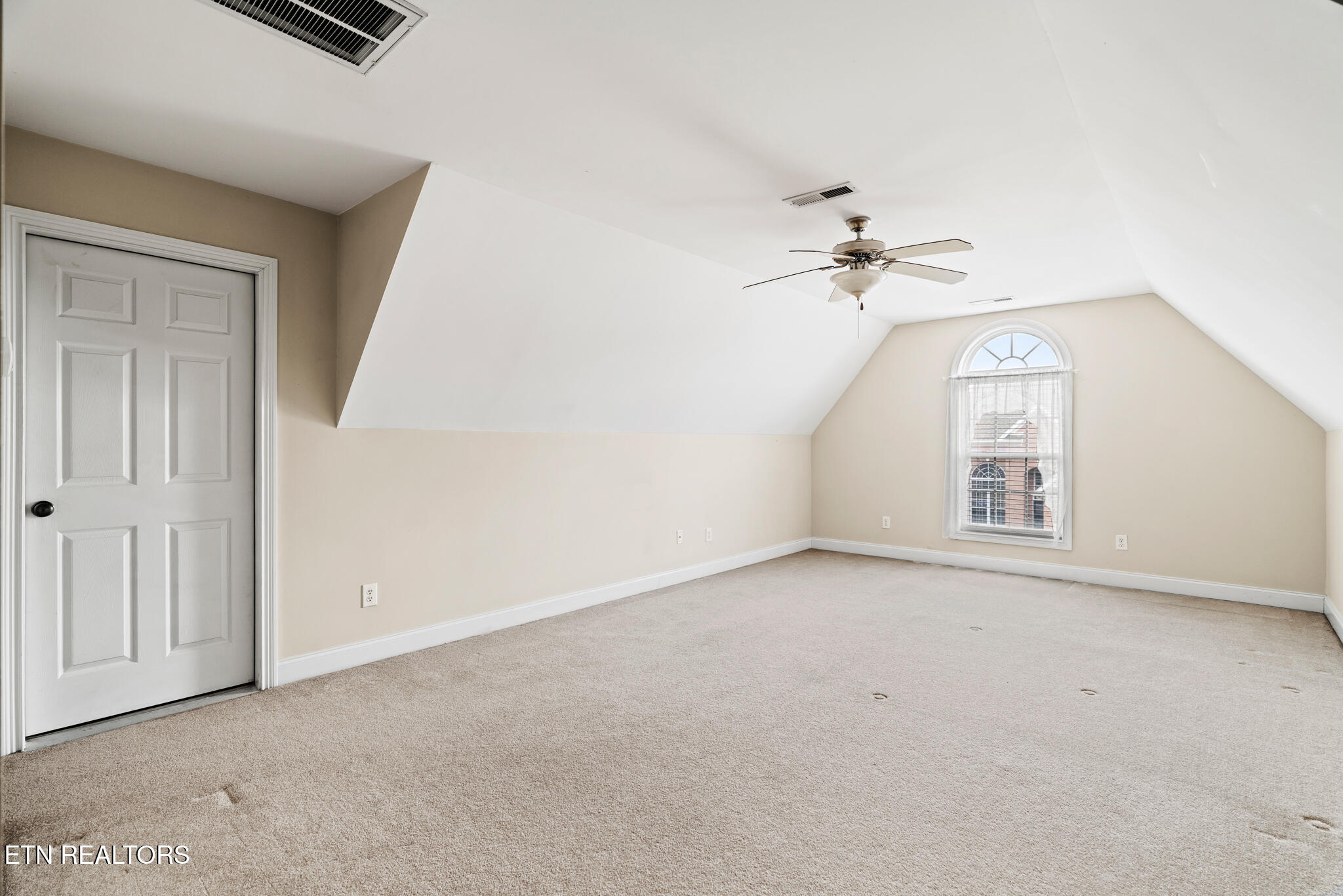 1128 Creekside Village Way Seymour TN 37865