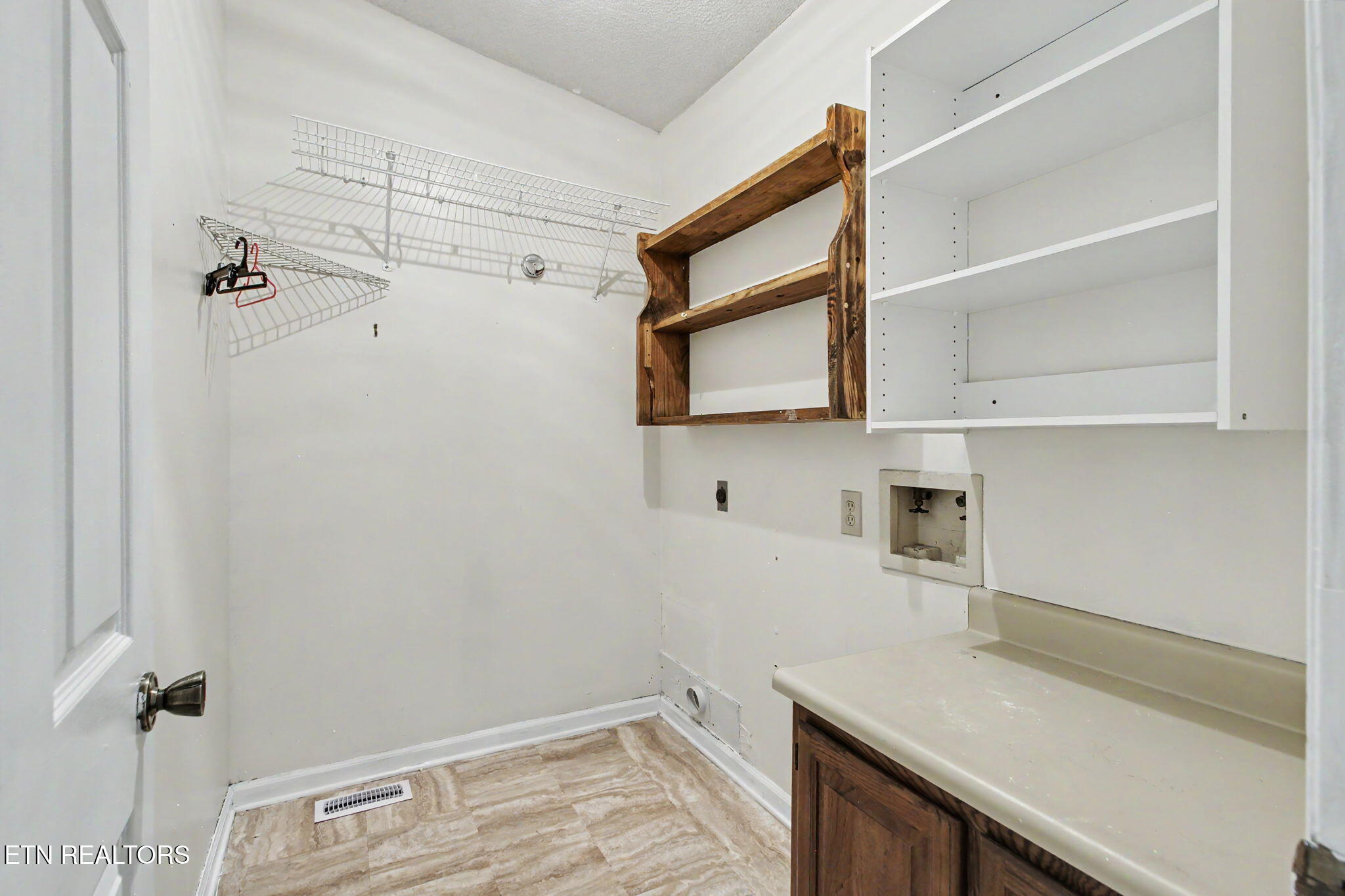 8600 Olde Colony Trail Knoxville TN 37923