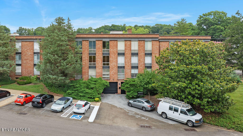 1400 Kenesaw Avenue Knoxville TN 37919