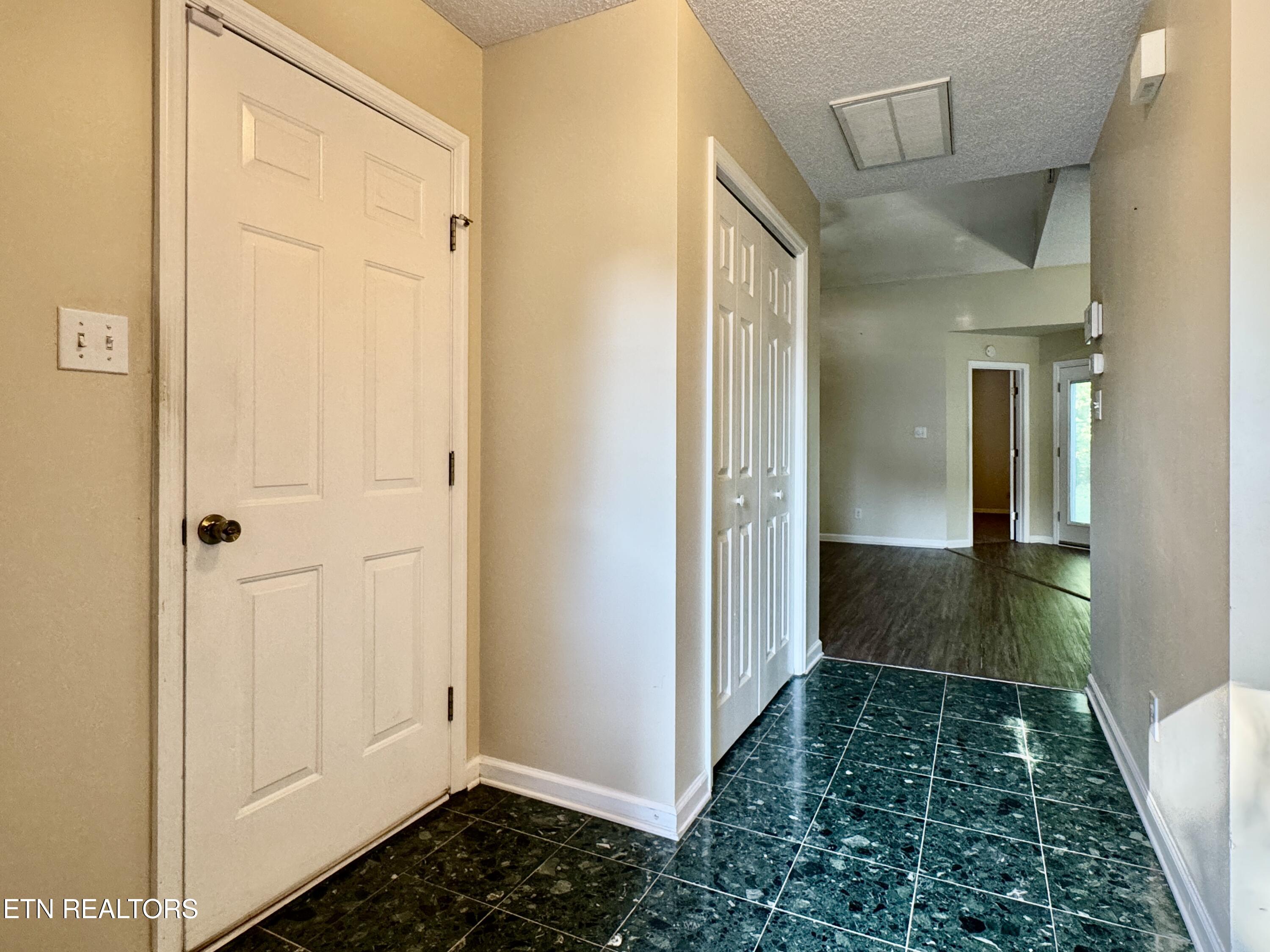 3319 Laurel View Road Knoxville TN 37917