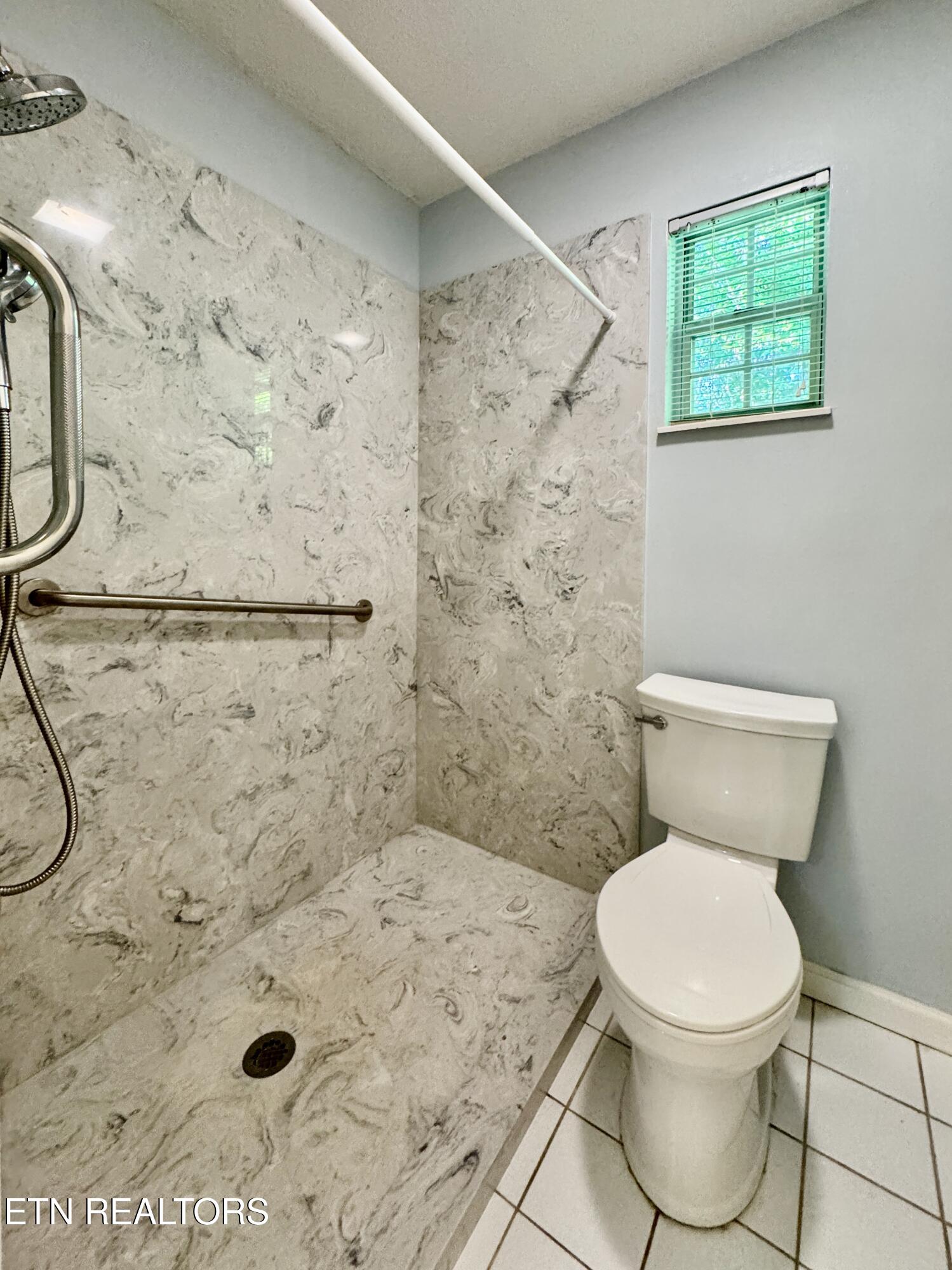 3319 Laurel View Road Knoxville TN 37917