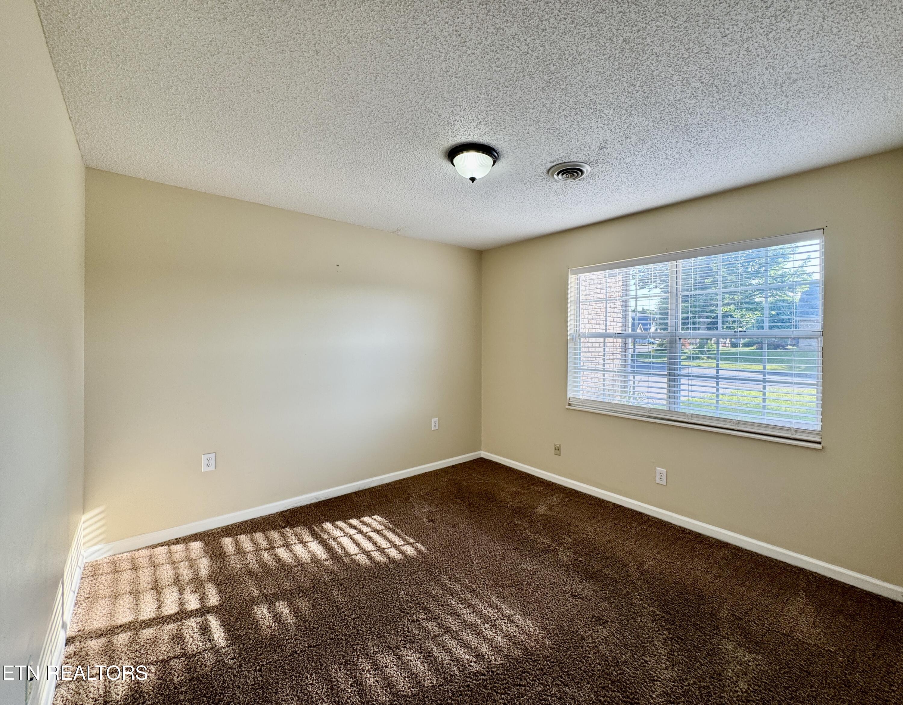 3319 Laurel View Road Knoxville TN 37917