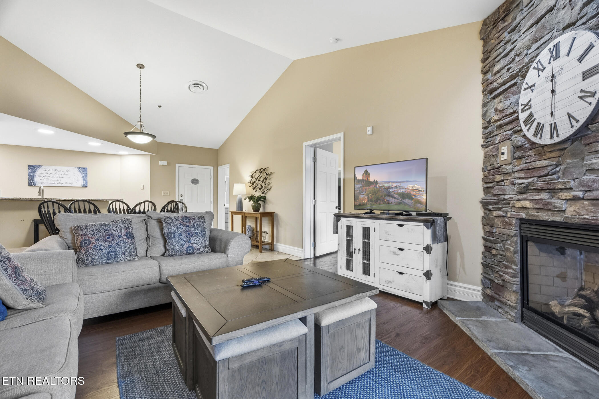 215 Woliss Lane Gatlinburg TN 37738