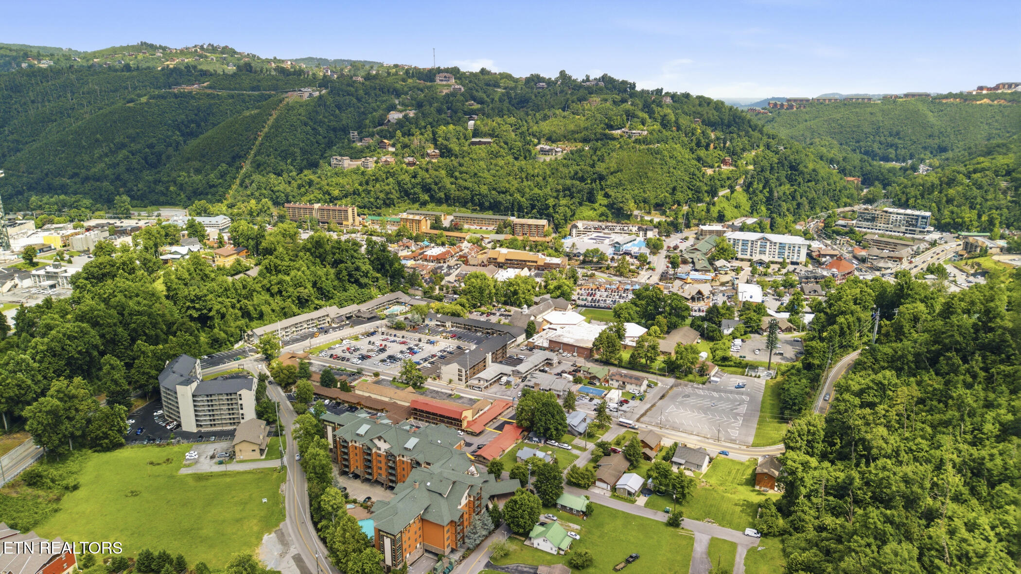 215 Woliss Lane Gatlinburg TN 37738