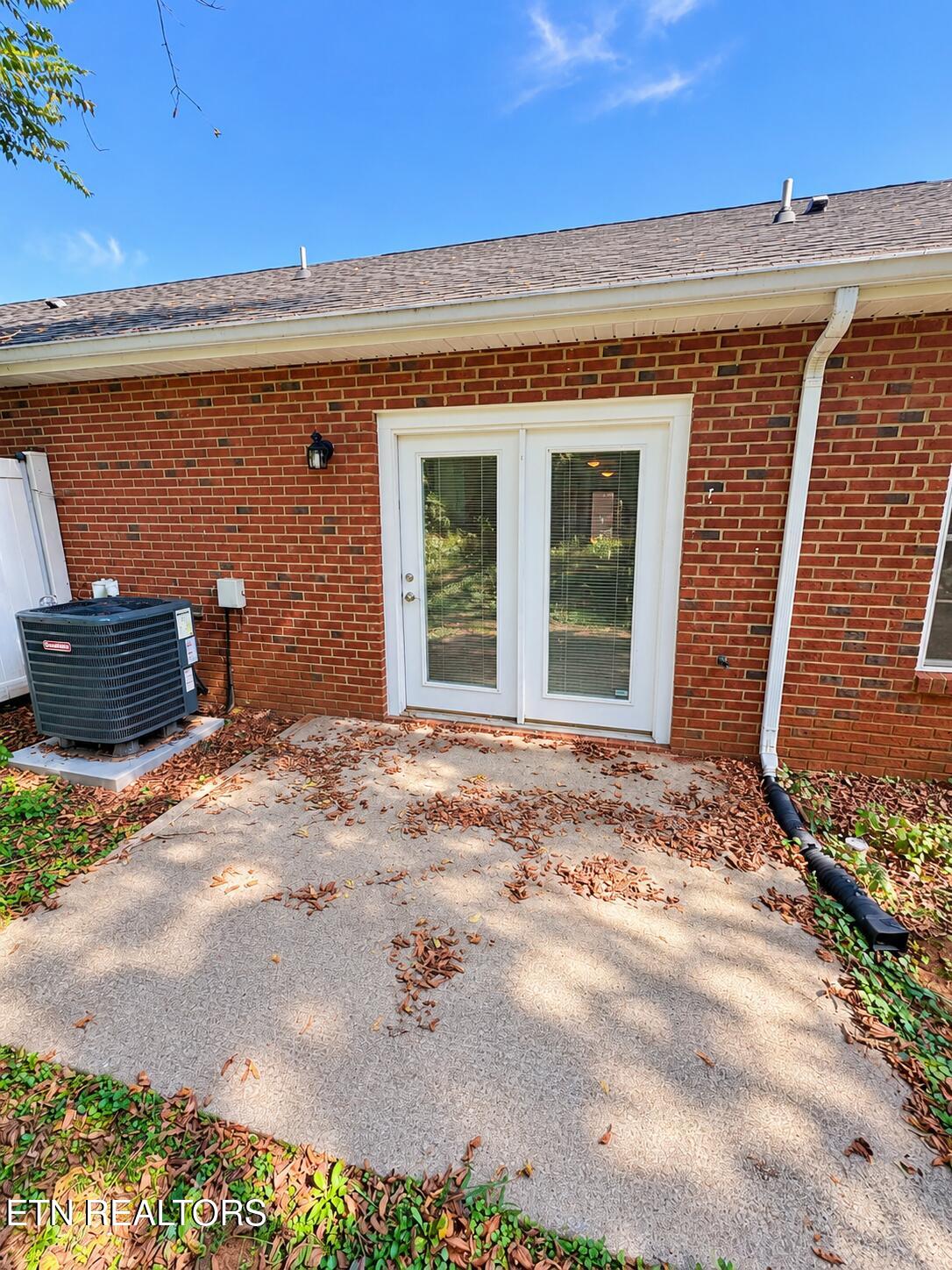 1135 Crested Springs Way Knoxville TN 37923
