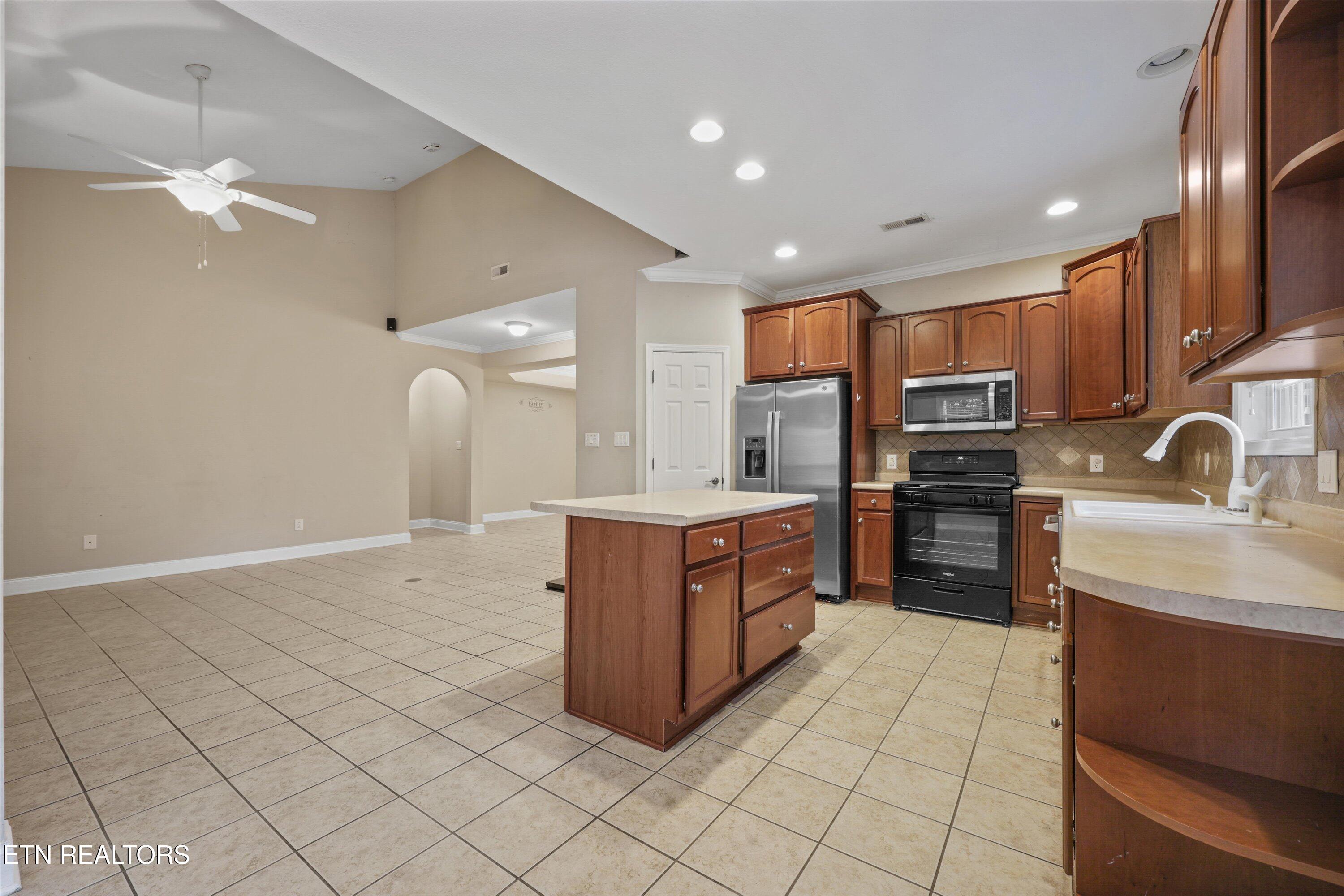 7712 Charmwood Way Knoxville TN 37938