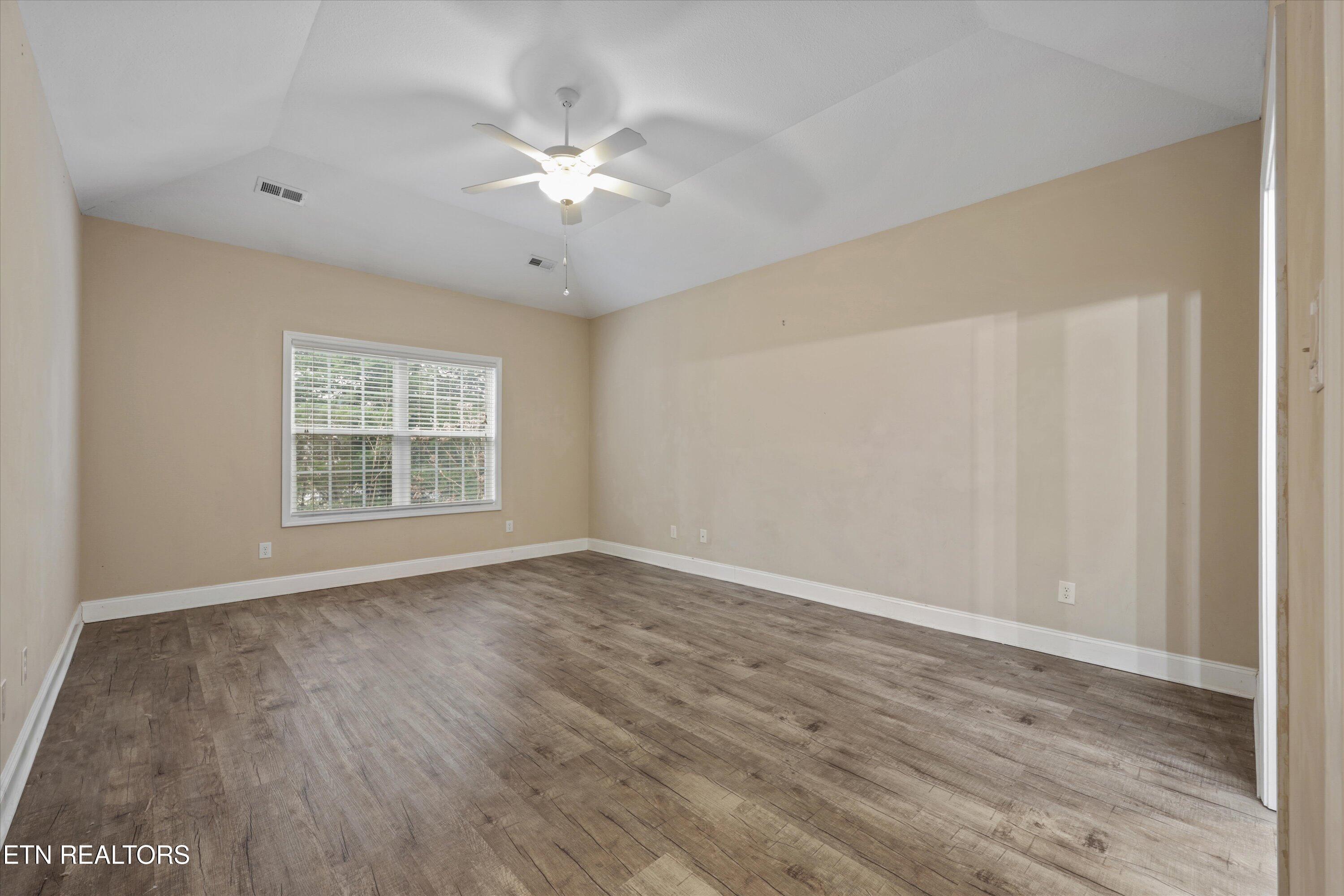 7712 Charmwood Way Knoxville TN 37938