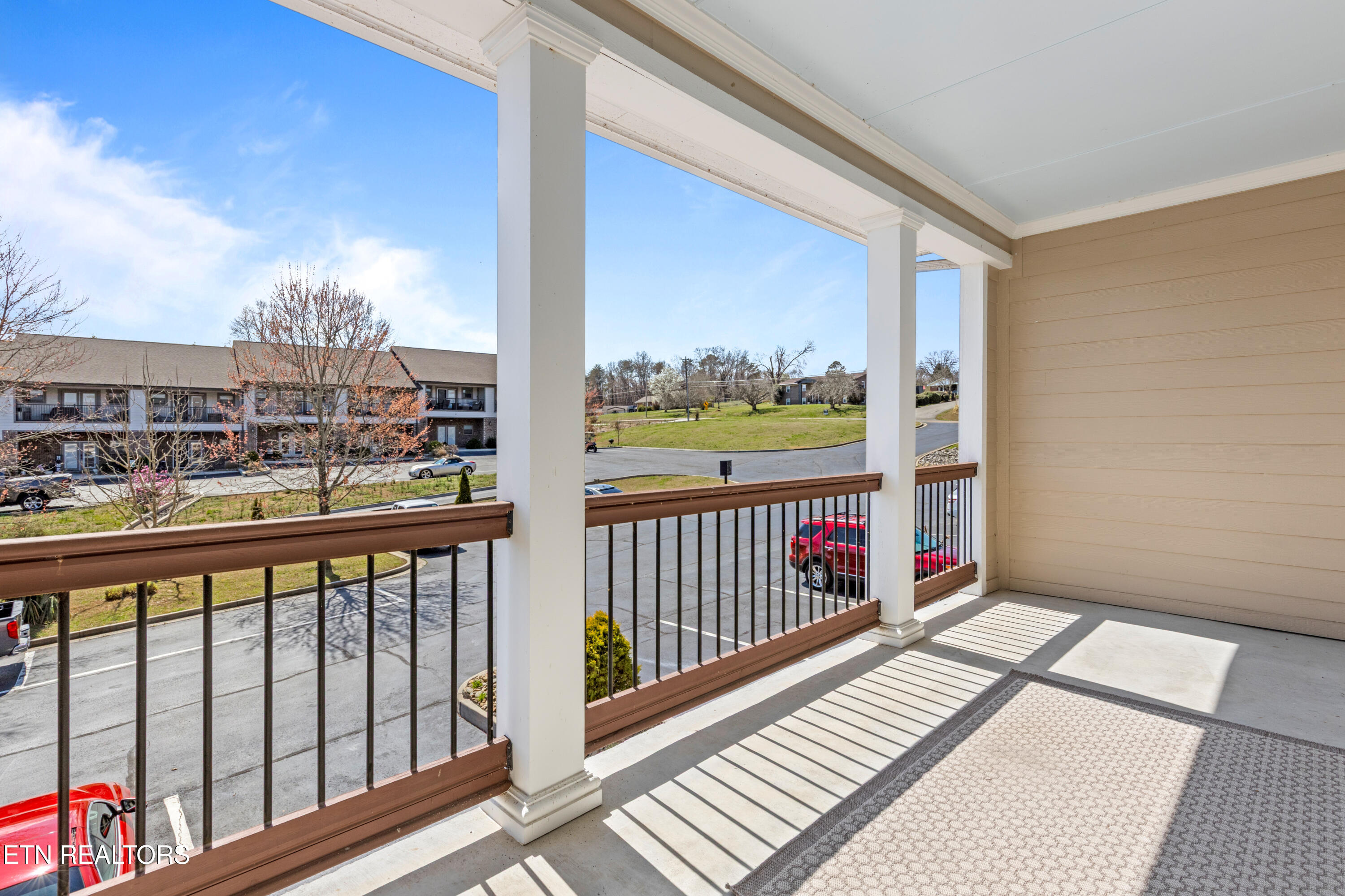 1235 New Lake Road Spring City TN 37381
