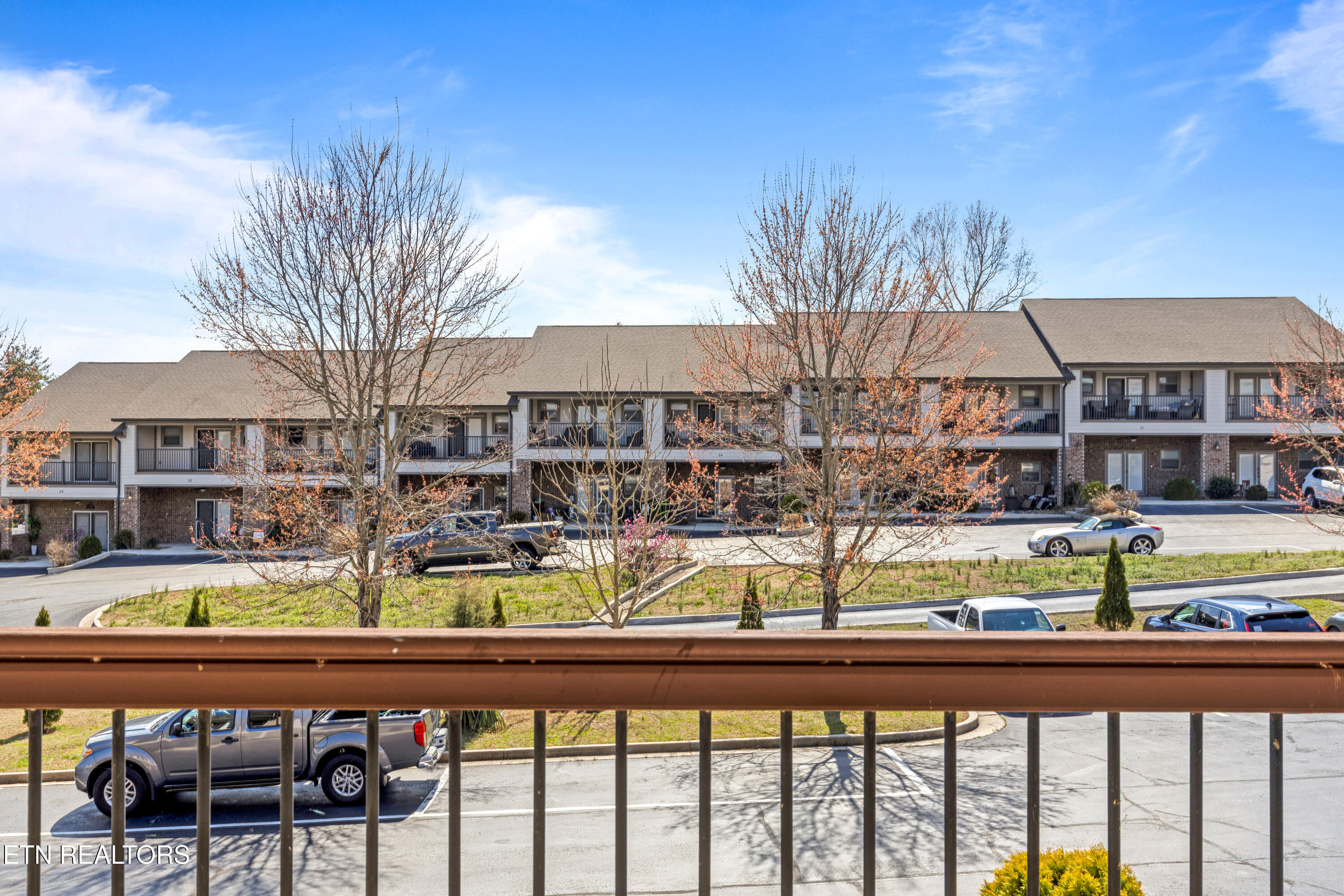1235 New Lake Road Spring City TN 37381