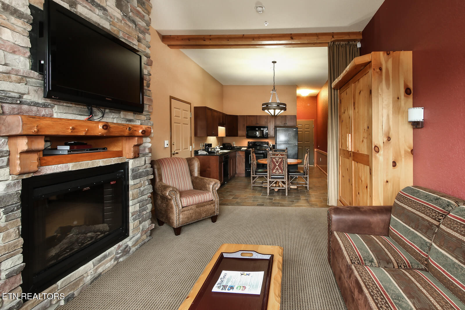 1424 Old Knoxville Highway Sevierville TN 37876