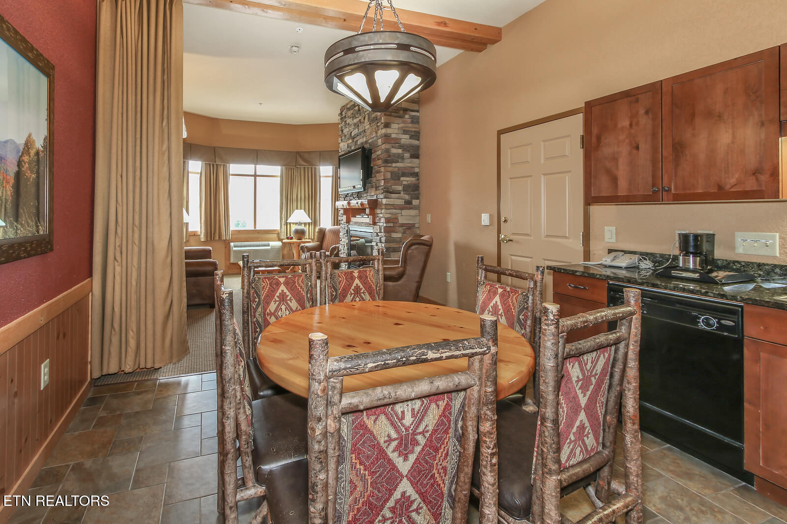 1424 Old Knoxville Highway Sevierville TN 37876