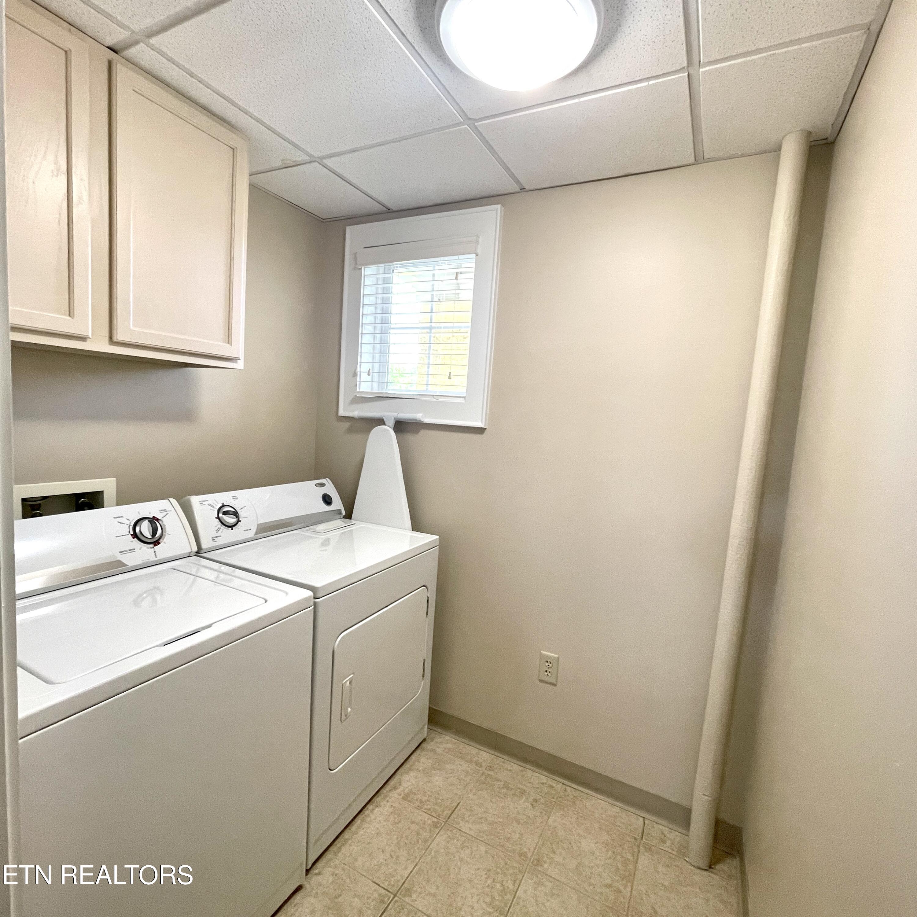 3415 Teaster Lane Pigeon Forge TN 37863