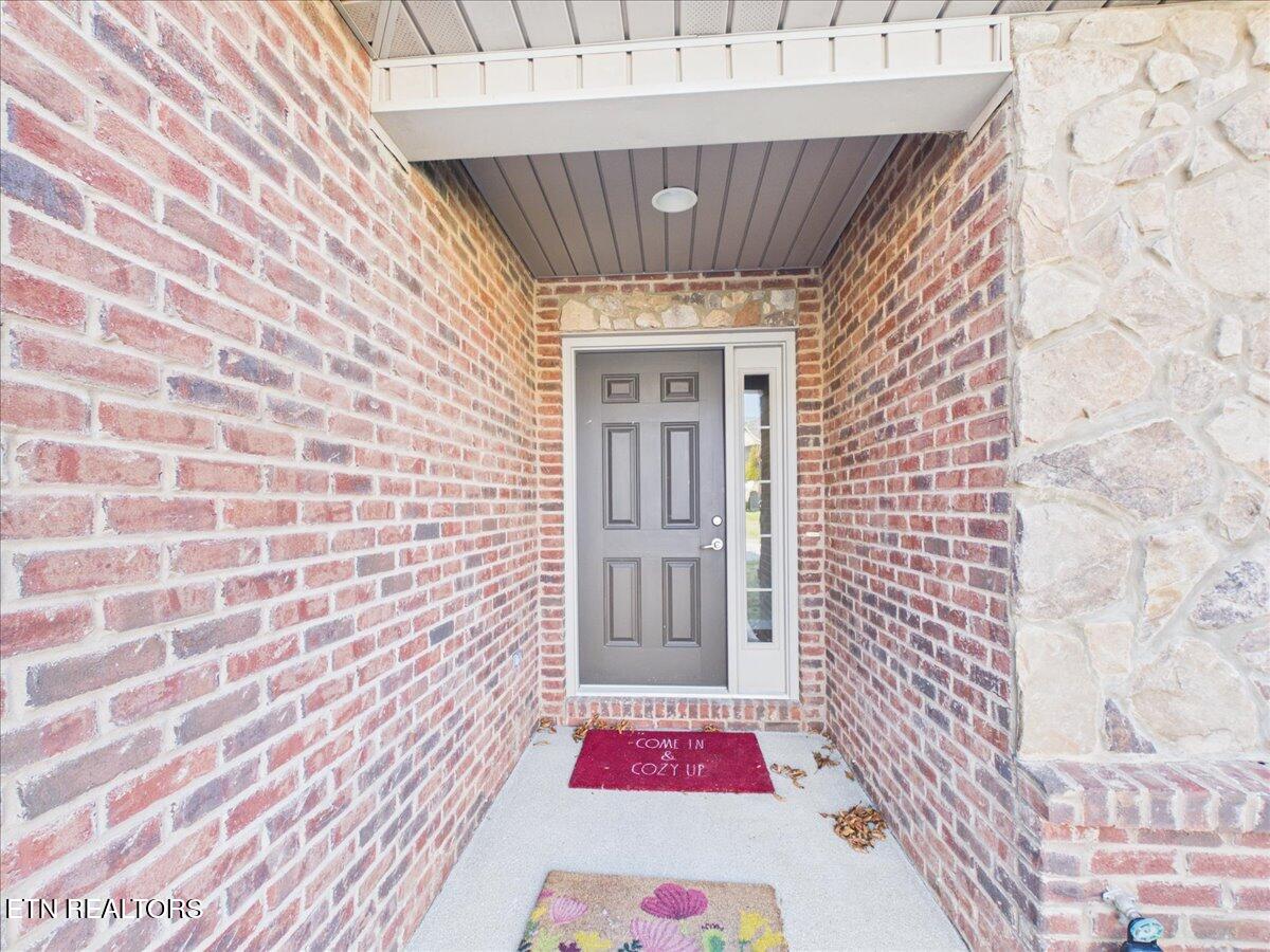 241 Stonefield Drive Harrogate TN 37752