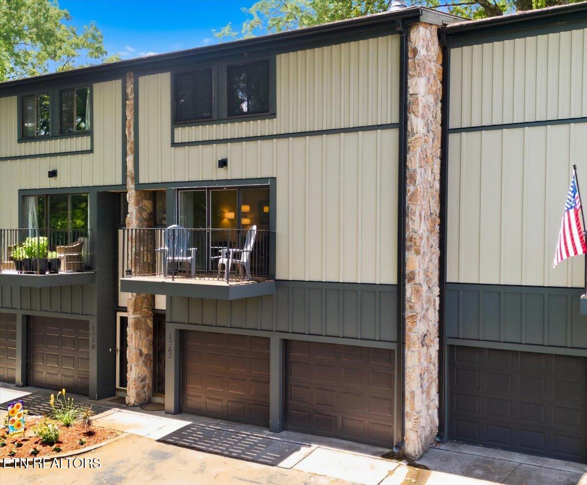1968 Cherokee Bluff Drive Knoxville TN 37920