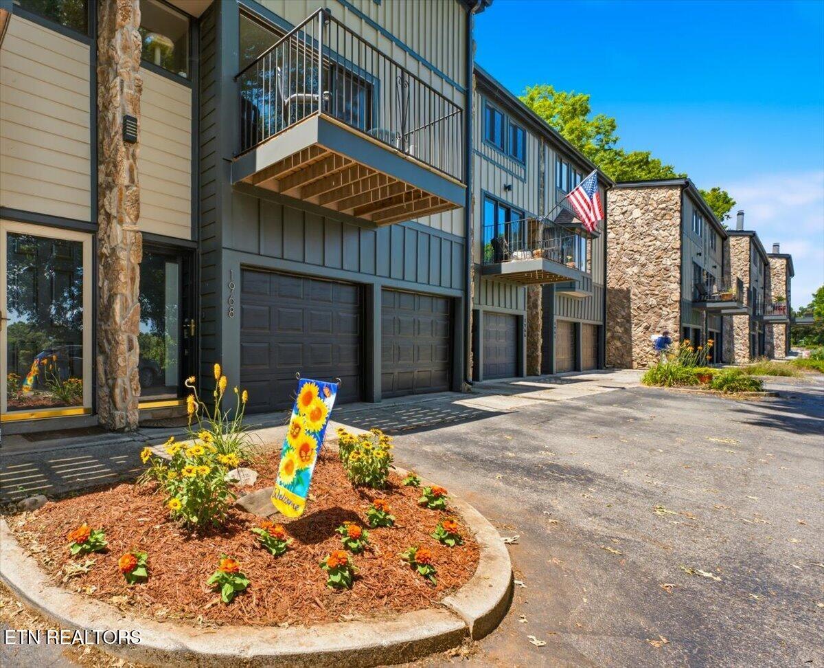 1968 Cherokee Bluff Drive Knoxville TN 37920
