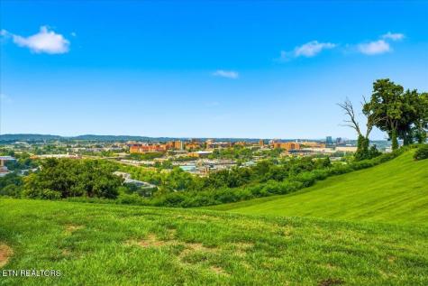 1968 Cherokee Bluff Drive Knoxville TN 37920