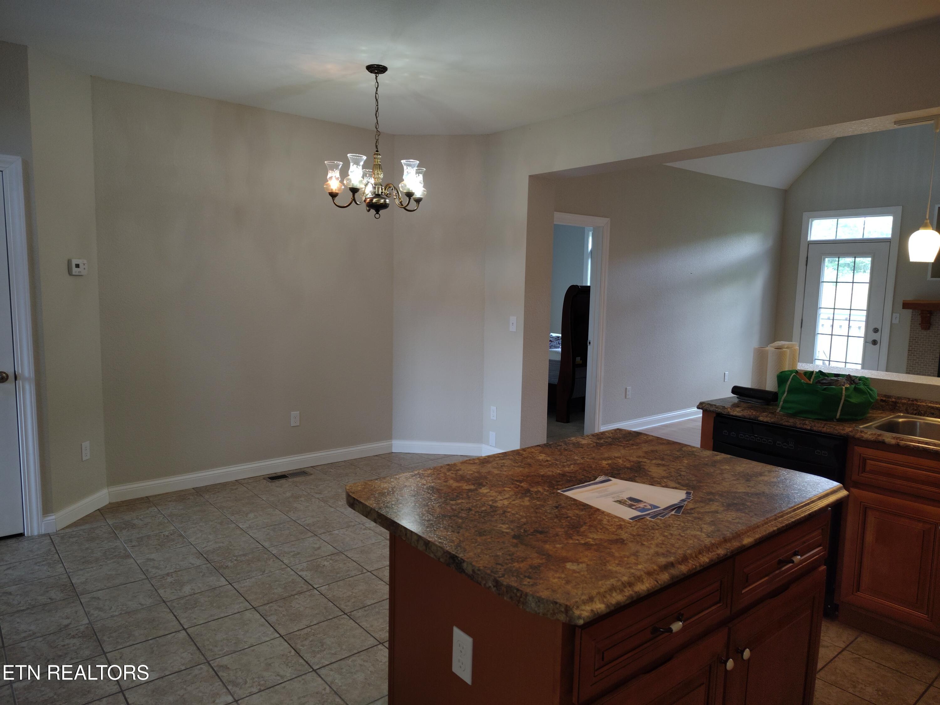 139 Gracyn Lane Harrogate TN 37752