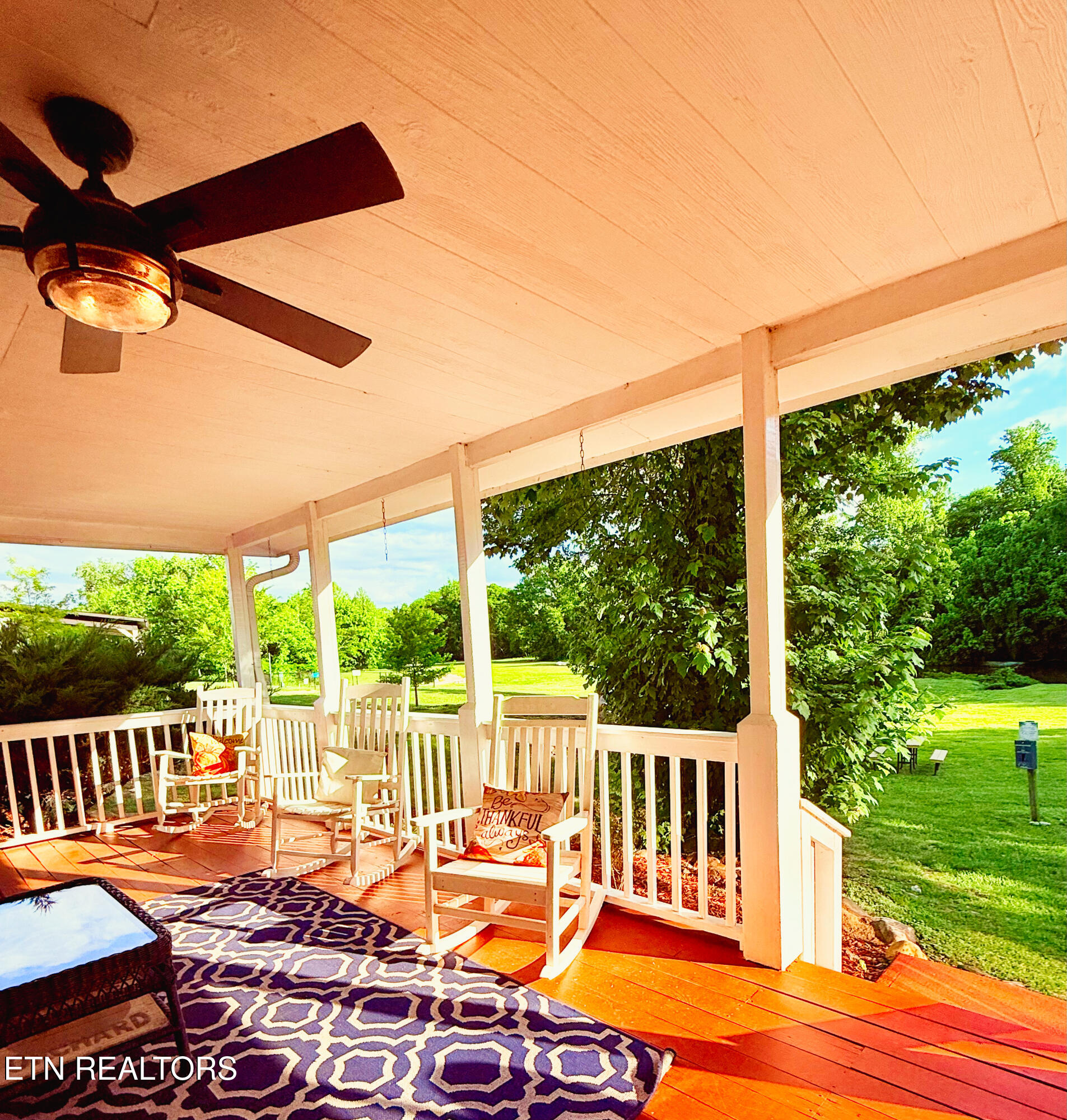 527 Orchard Valley Way Sevierville TN 37862