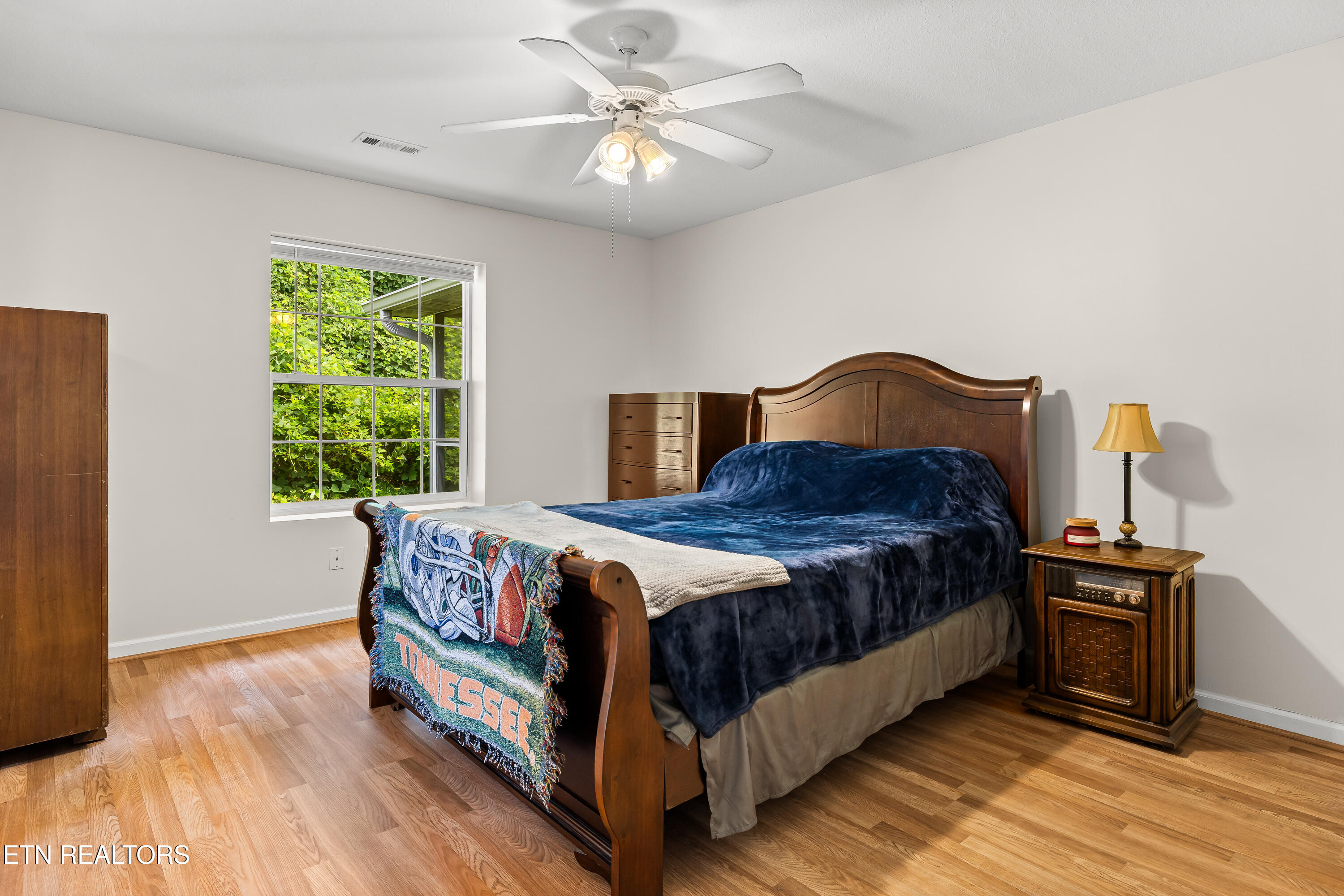 90 Peartree Lane Loudon TN 37774