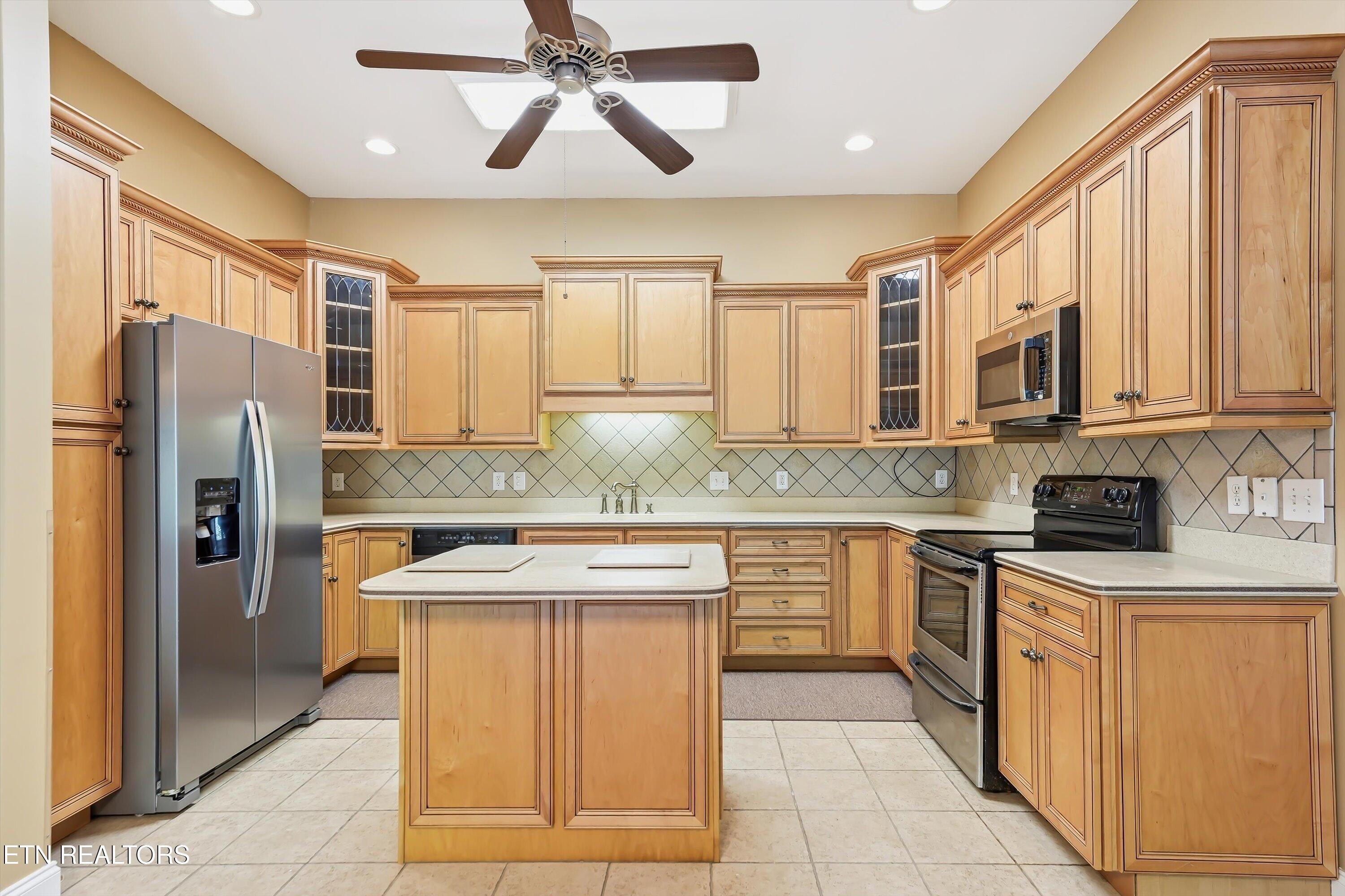 6000 Round Hill Lane Knoxville TN 37912
