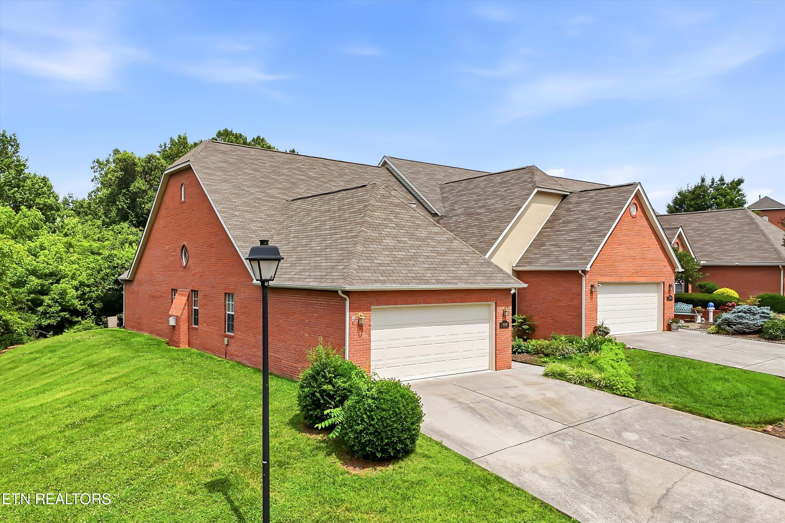 6000 Round Hill Lane Knoxville TN 37912