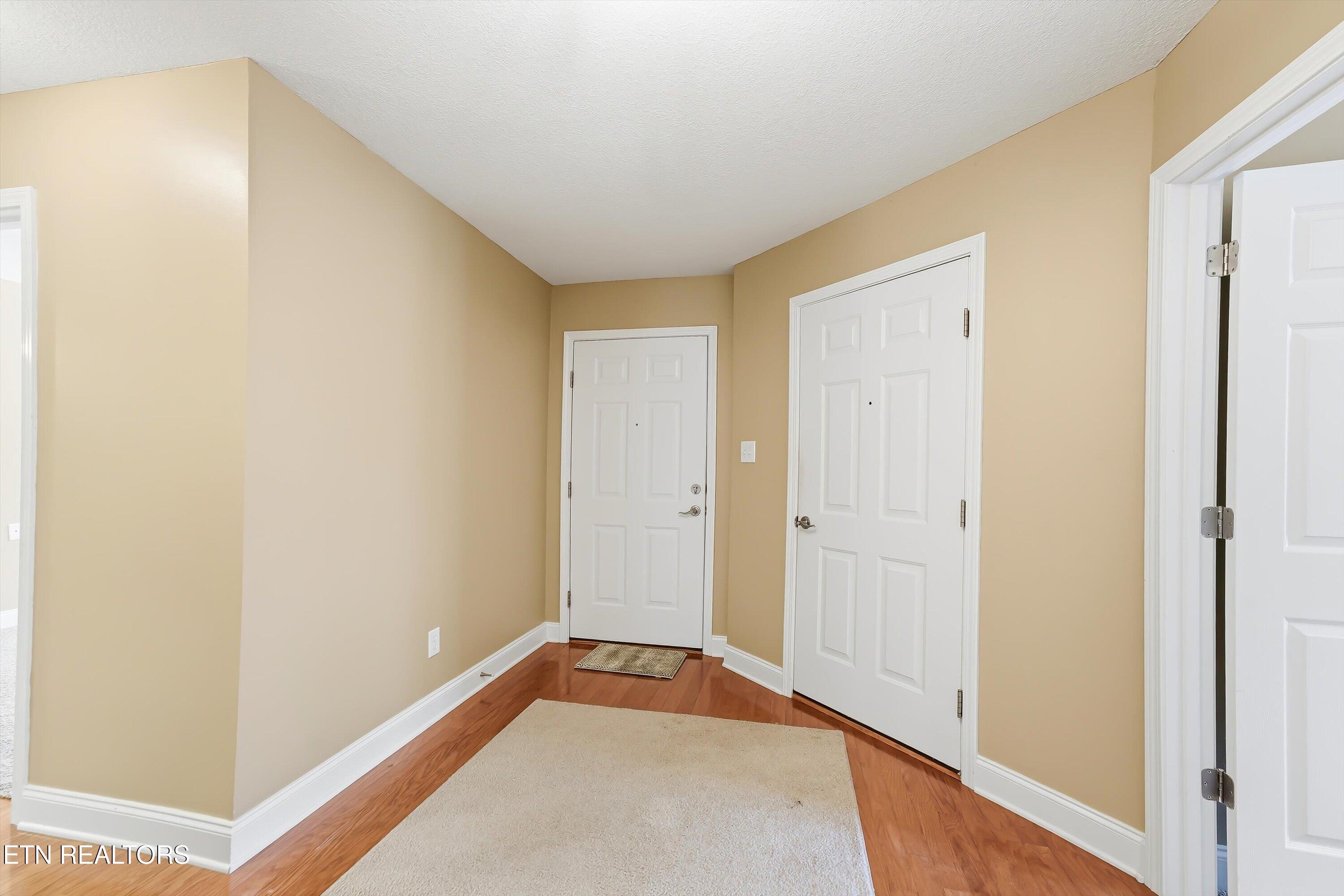 6000 Round Hill Lane Knoxville TN 37912