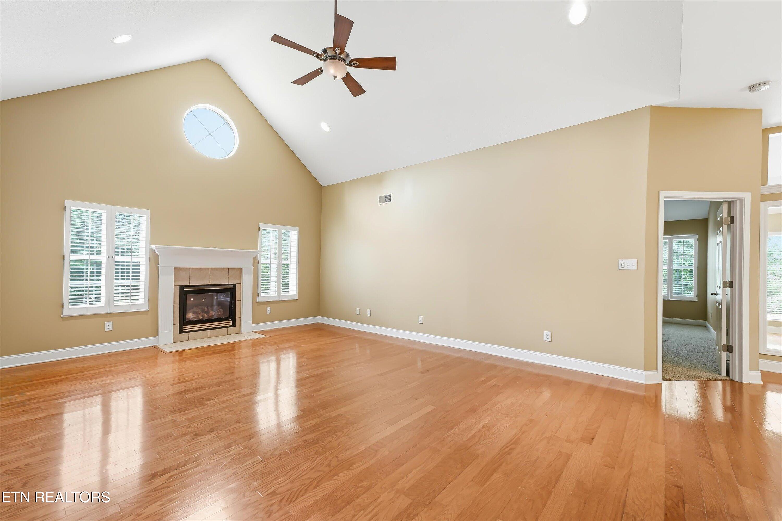 6000 Round Hill Lane Knoxville TN 37912