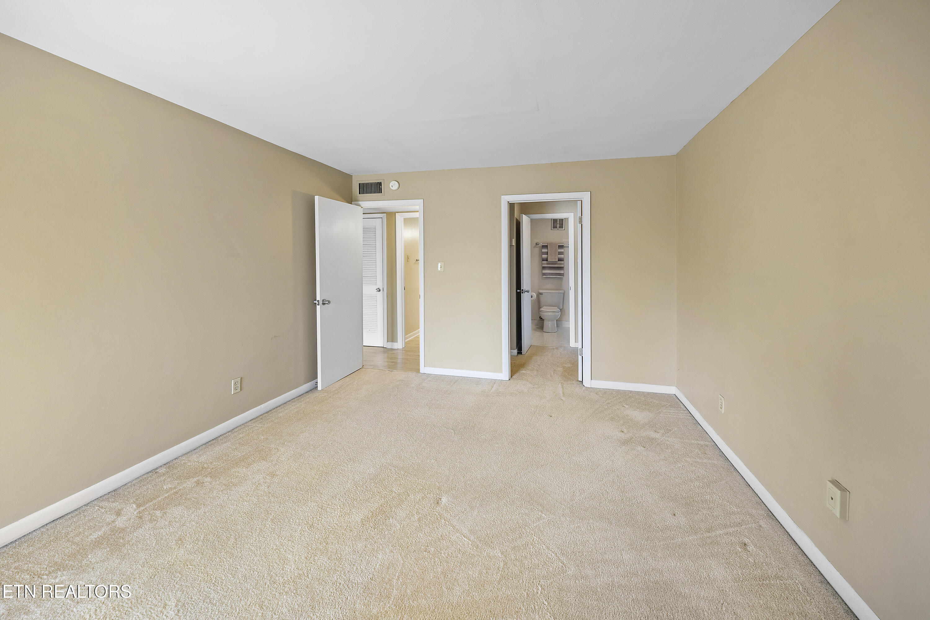 5709 Lyons View Pike Knoxville TN 37919
