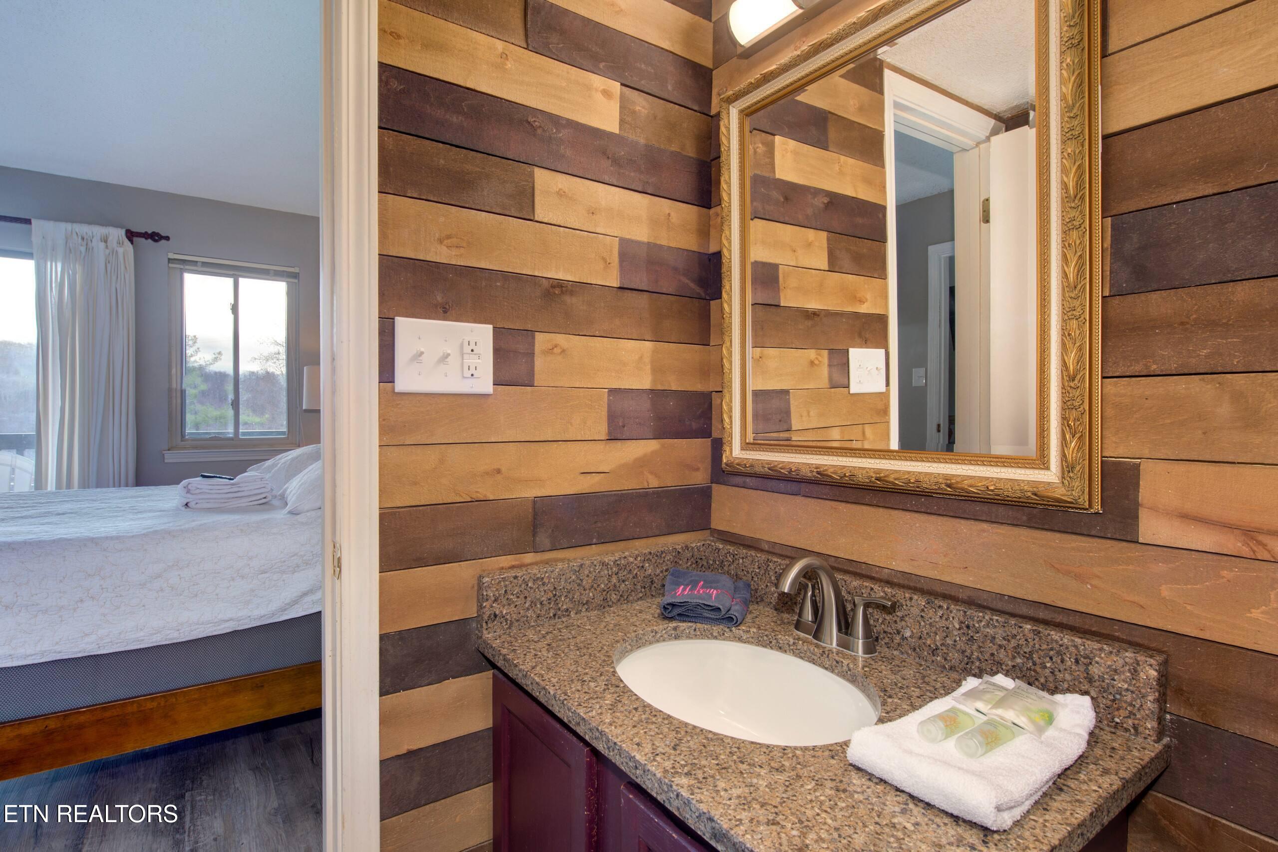 1380 Ski View Drive Gatlinburg TN 37738