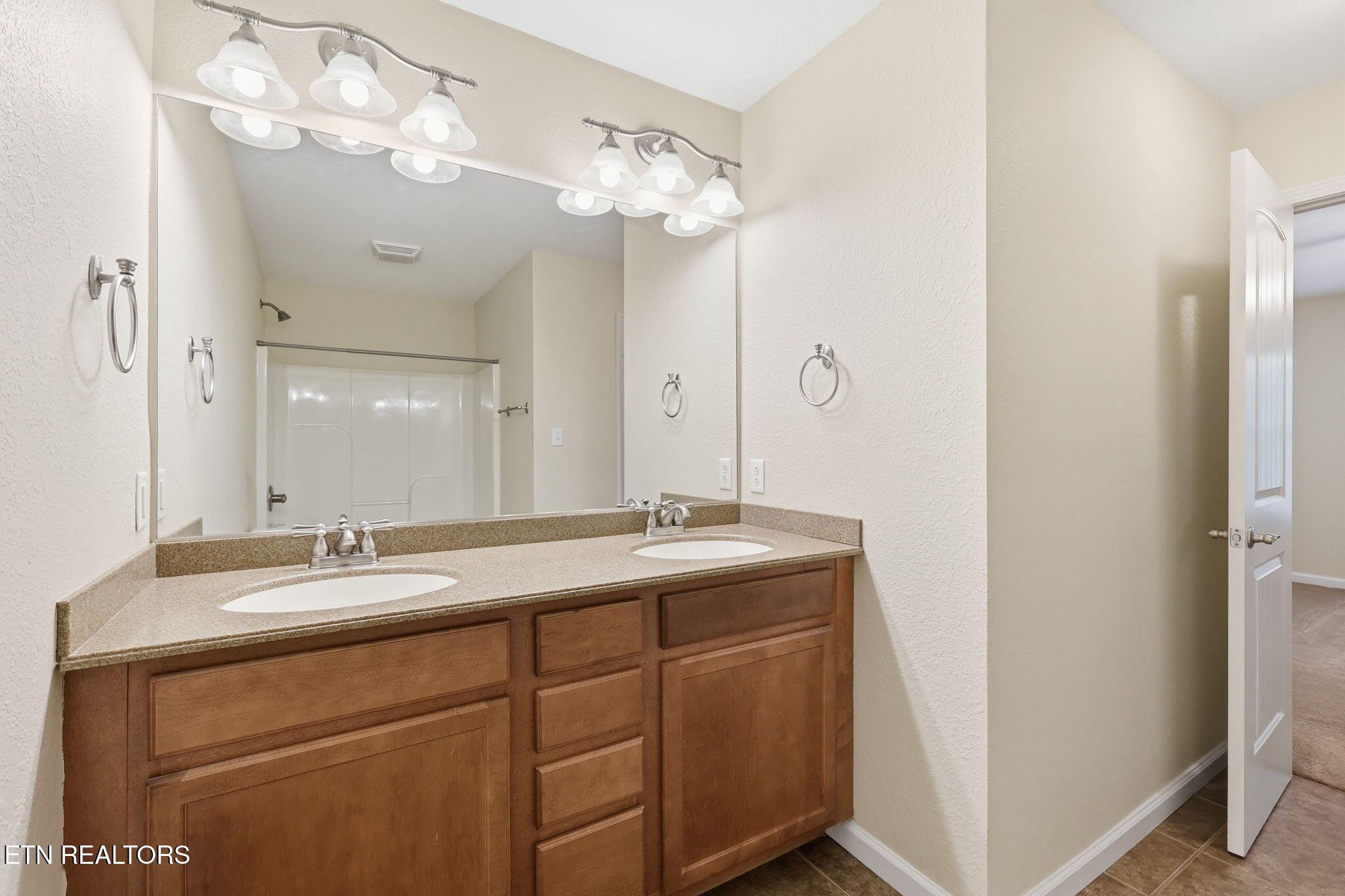 1004 Jadestone Way Knoxville TN 37923