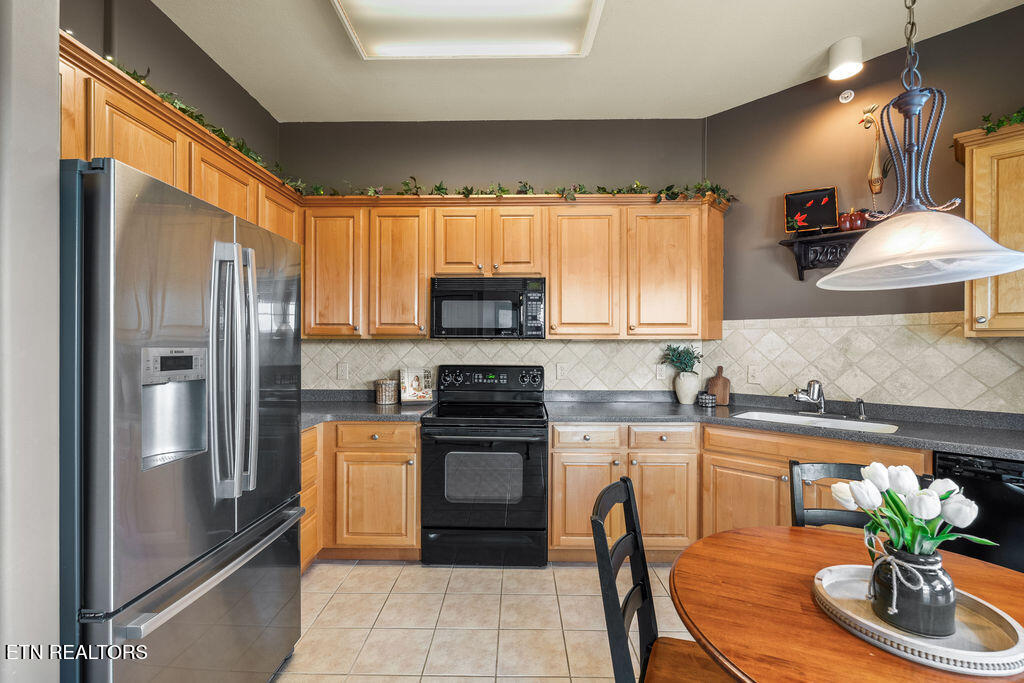 545 Rarity Bay Parkway Vonore TN 37885
