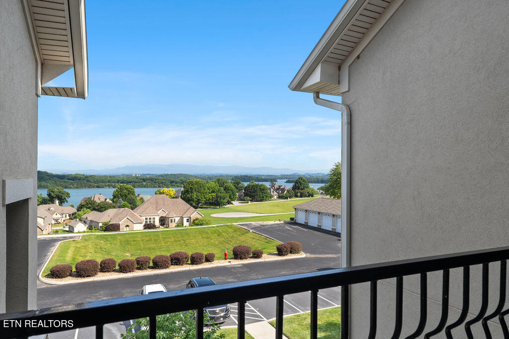 545 Rarity Bay Parkway Vonore TN 37885