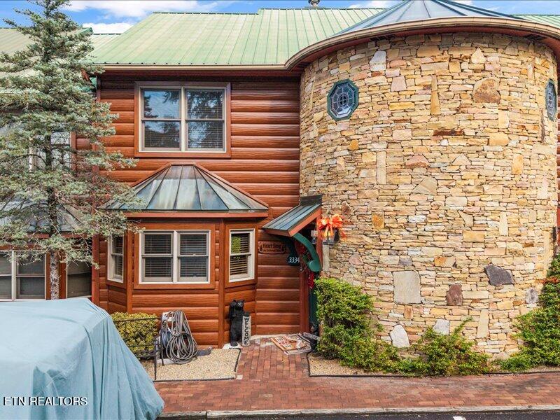 2044 Hickory Ridge Way Sevierville TN 37862